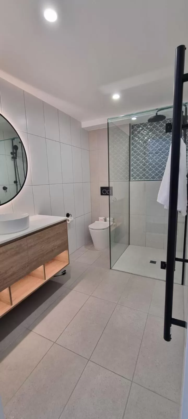 Cedarwood Apartments