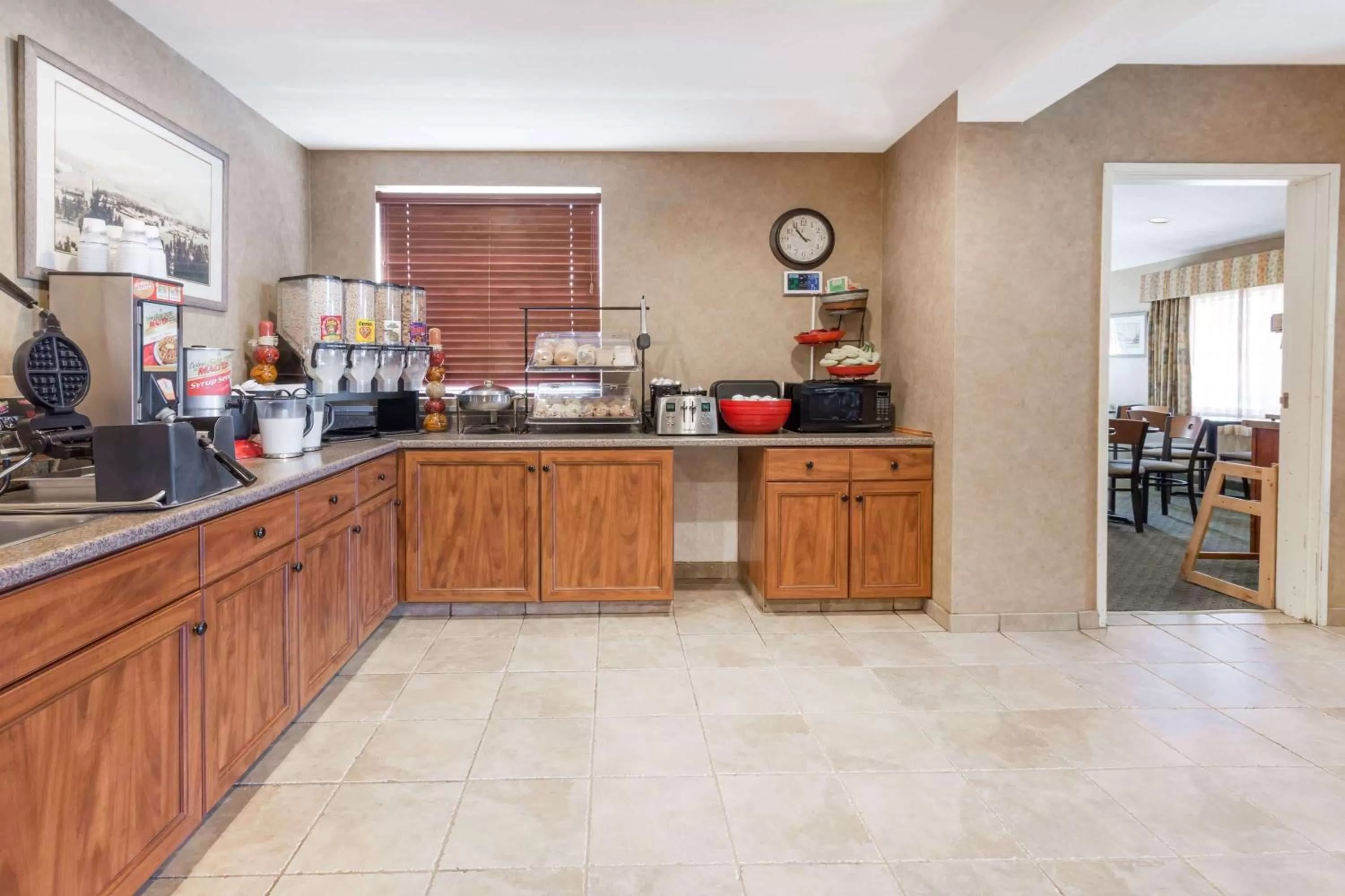 Restaurant/places to eat in Ramada by Wyndham Frisco