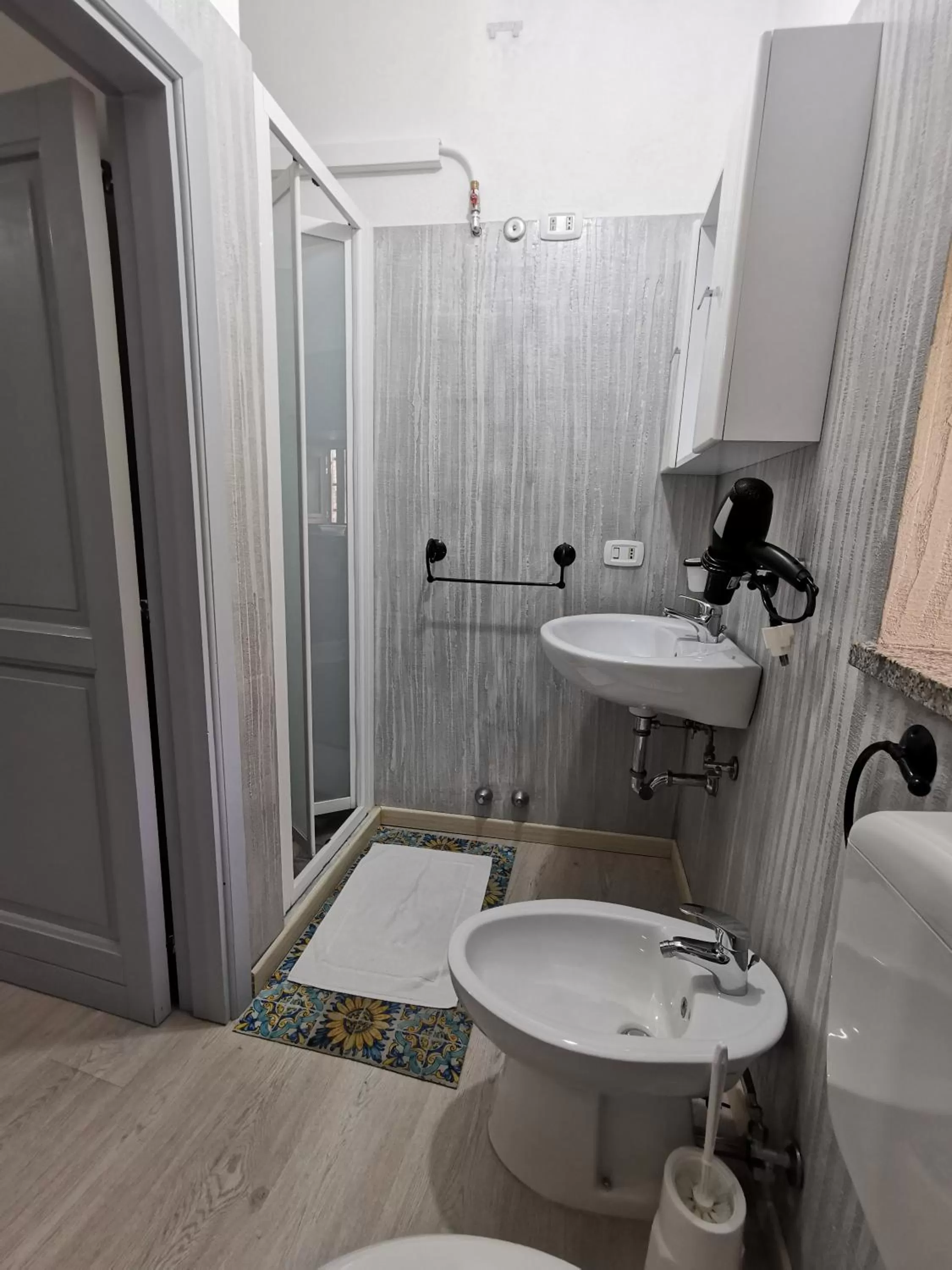 Bathroom in Lo Nardo Accommodation