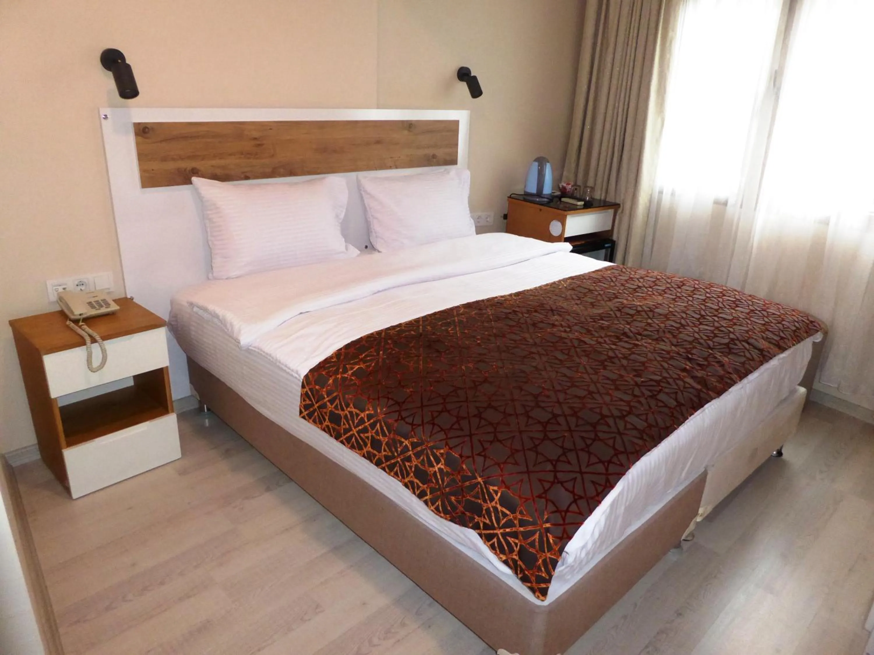 Bed in Tayahatun Hotel