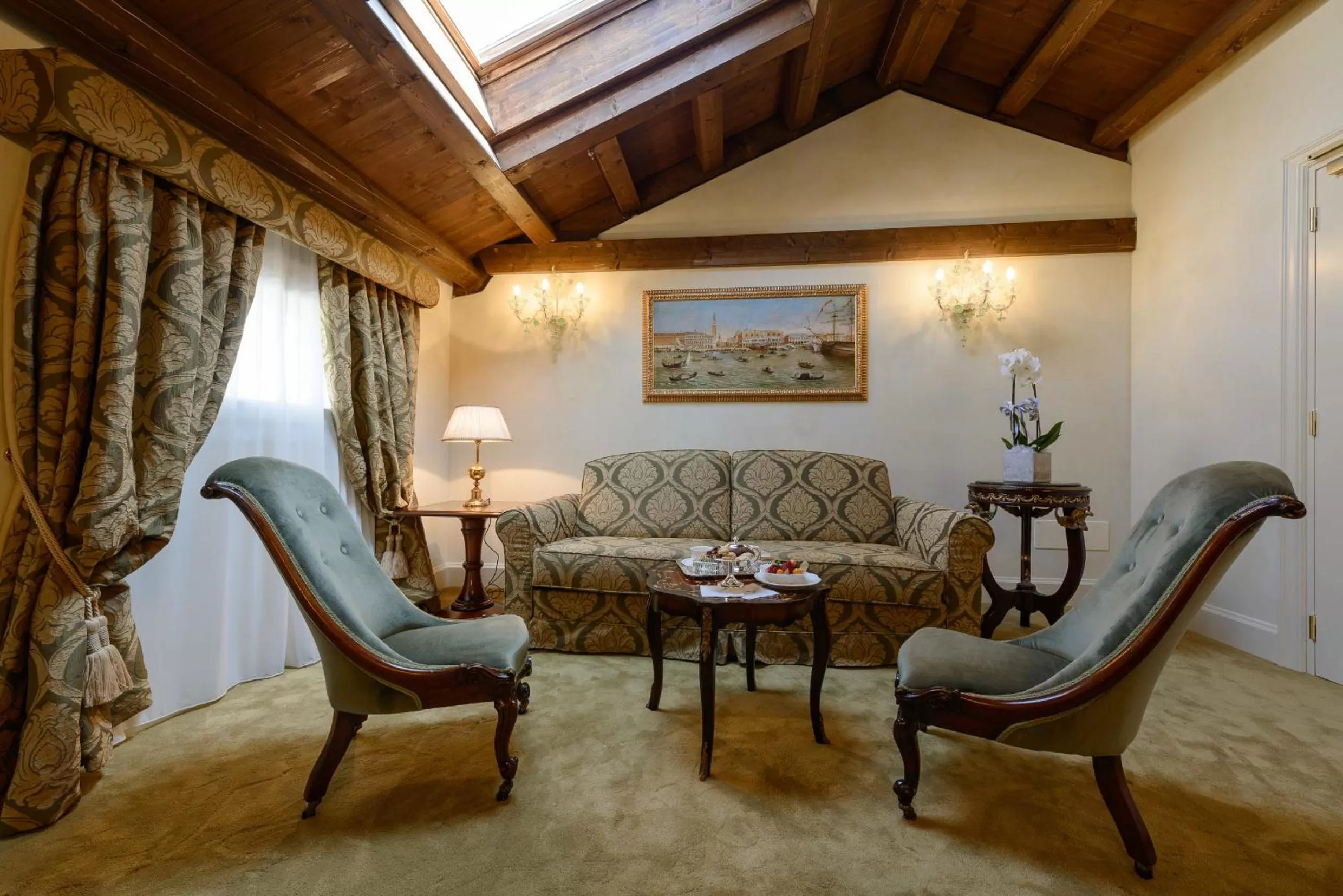 Living room in Hotel Villa Barbarich Venice Mestre