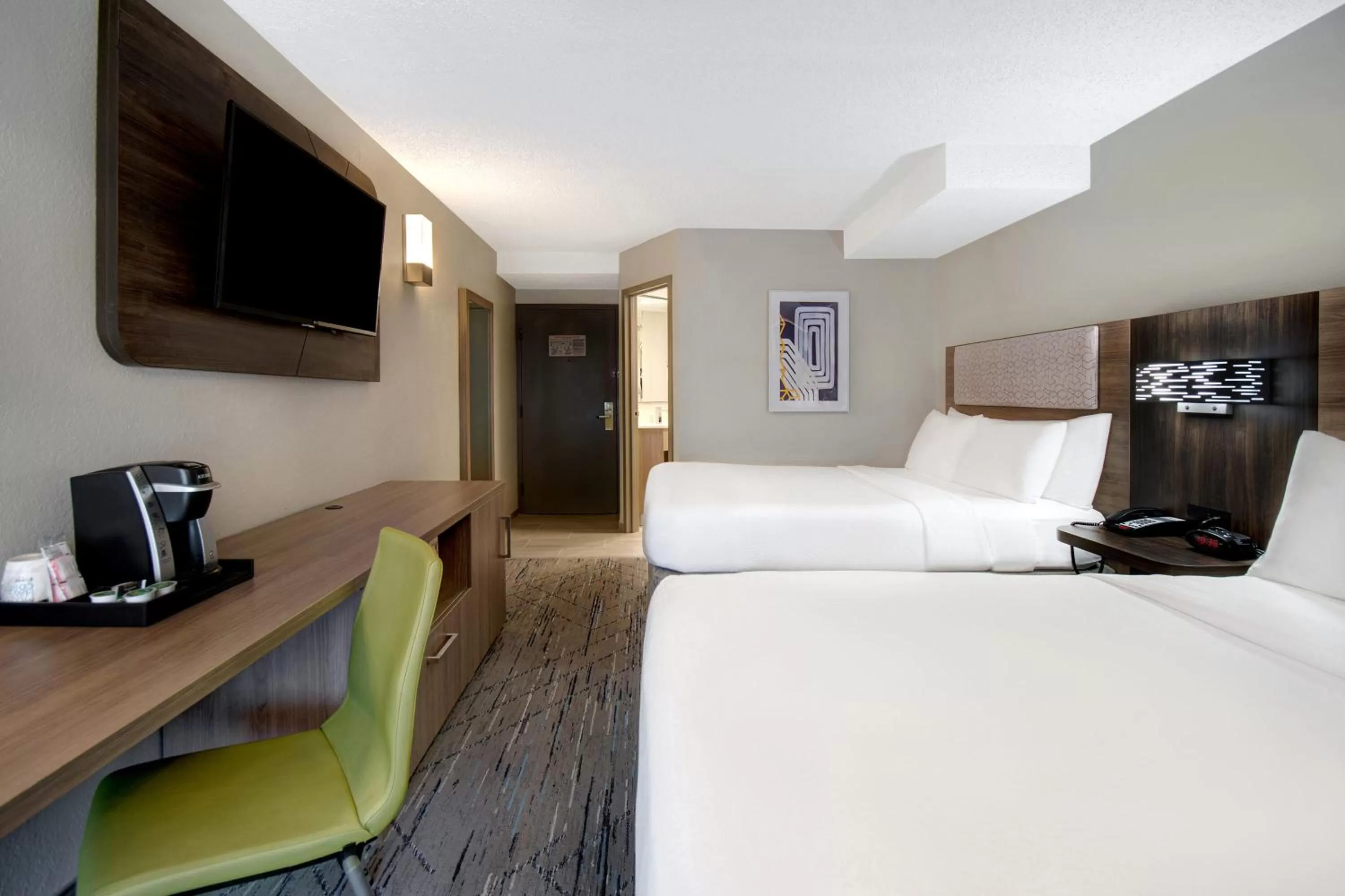 Bedroom, Bed in Holiday Inn Express Rochester - University Area by IHG