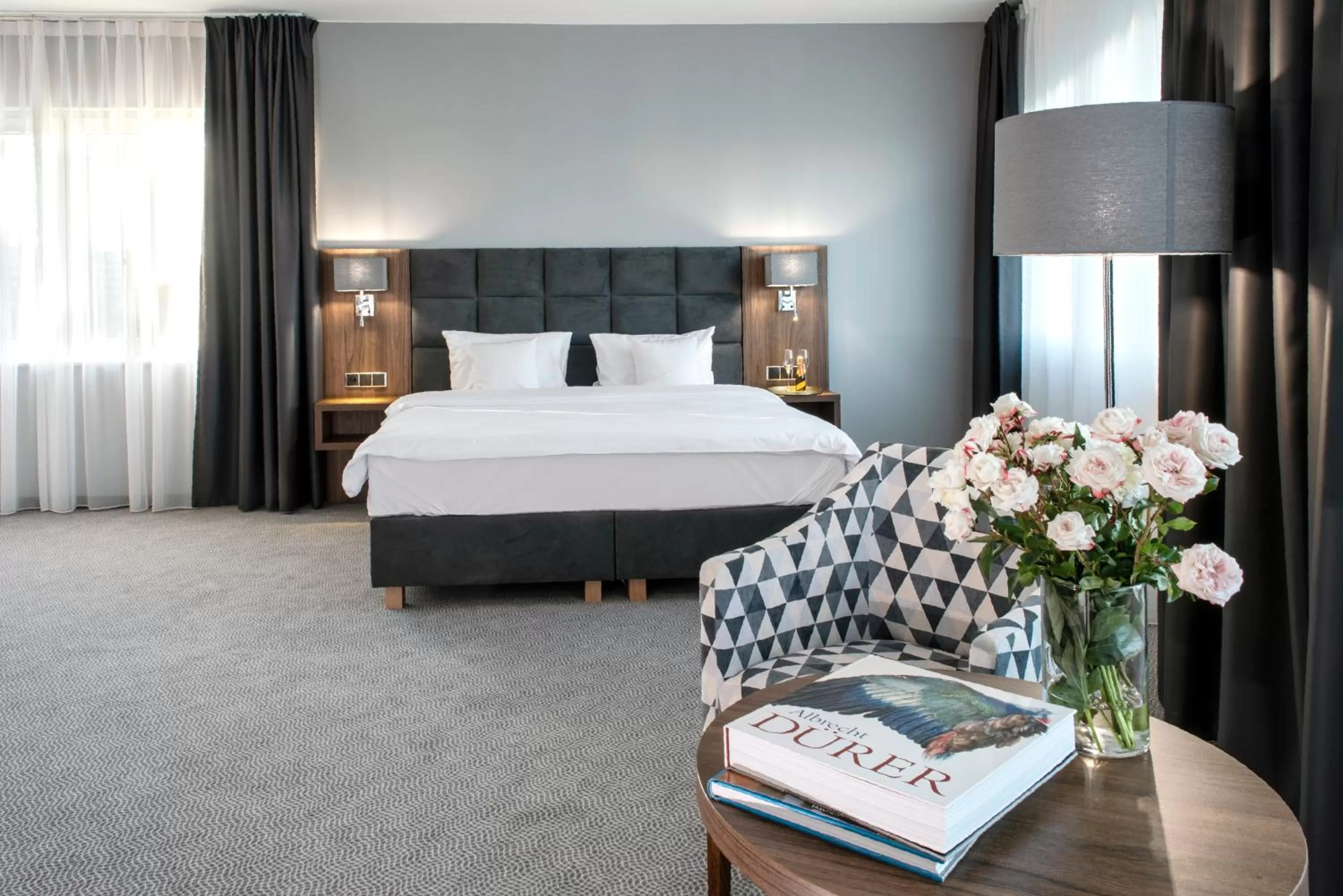 Bed in DB Hotel Wrocław