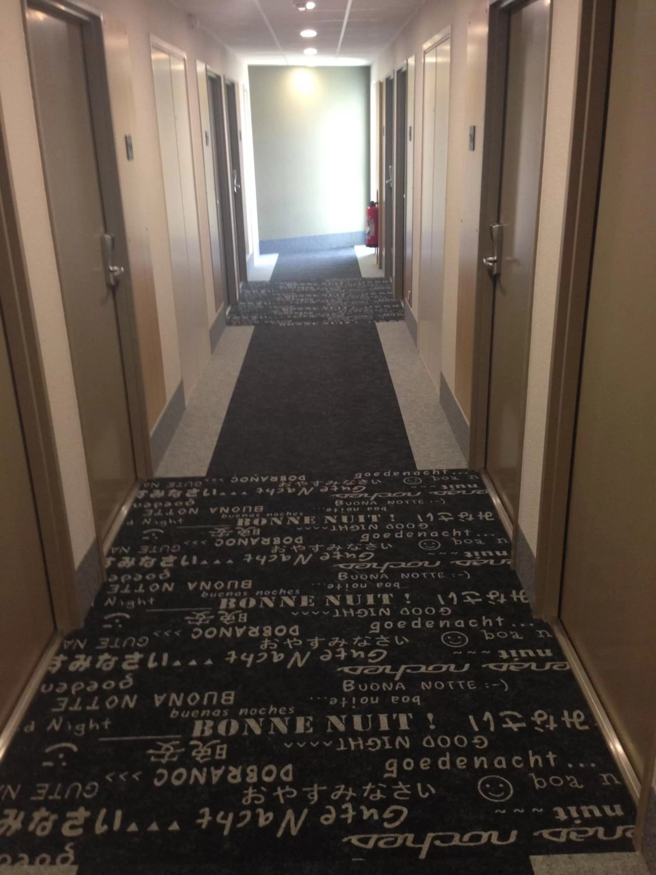 Other in B&B HOTEL Lyon Sud États-Unis