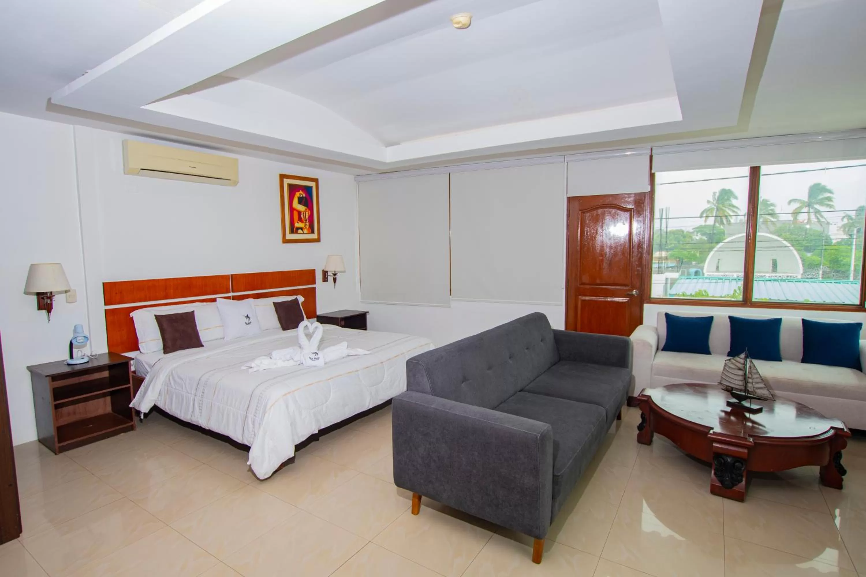 Presidential Suite - single occupancy in Blue Marlin Hotel