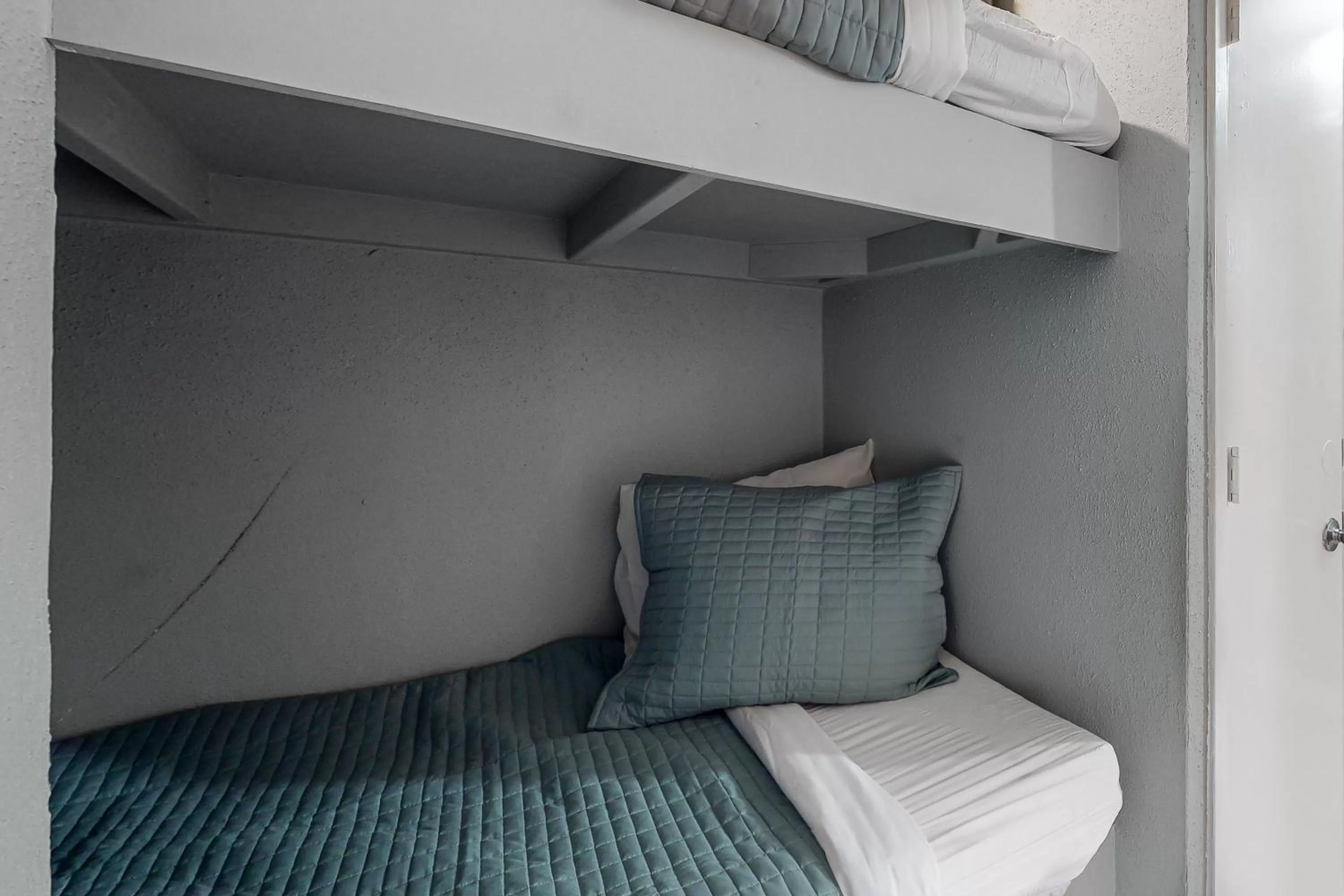 Bunk Bed in Cove by the Seawall