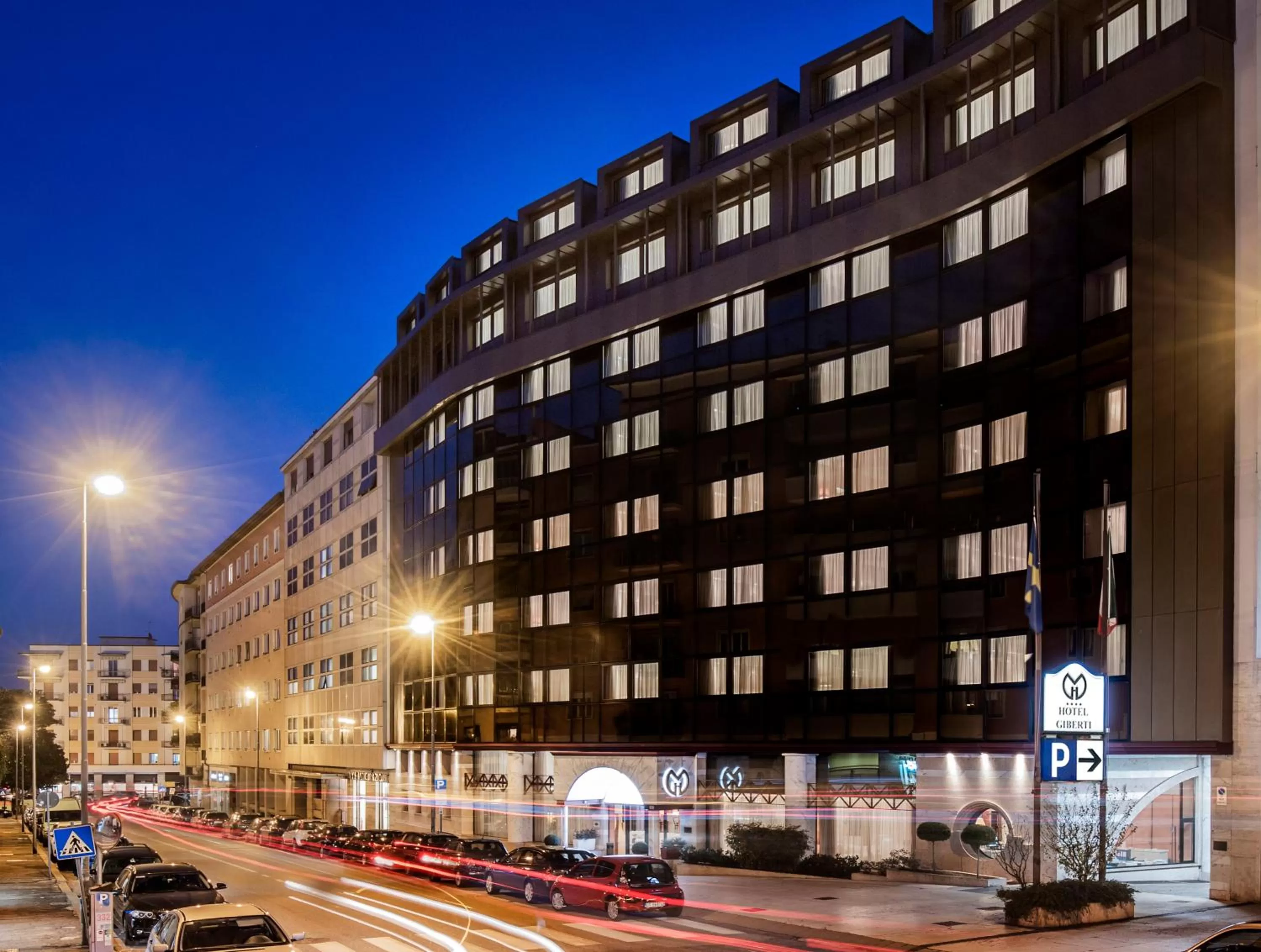 Facade/entrance in Hotel Giberti & Spa
