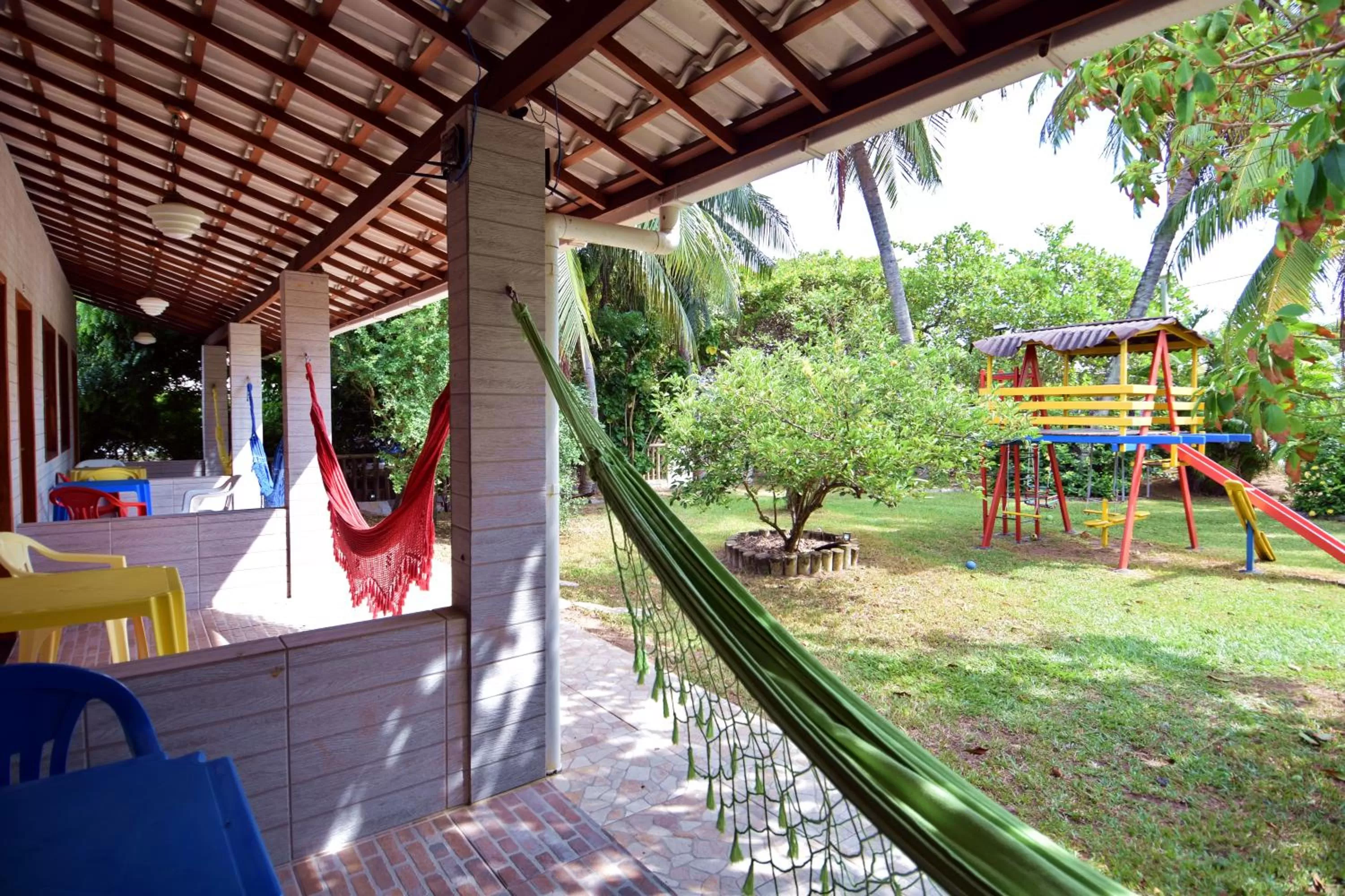 Patio, Children's Play Area in Pousada Ipitanga IV