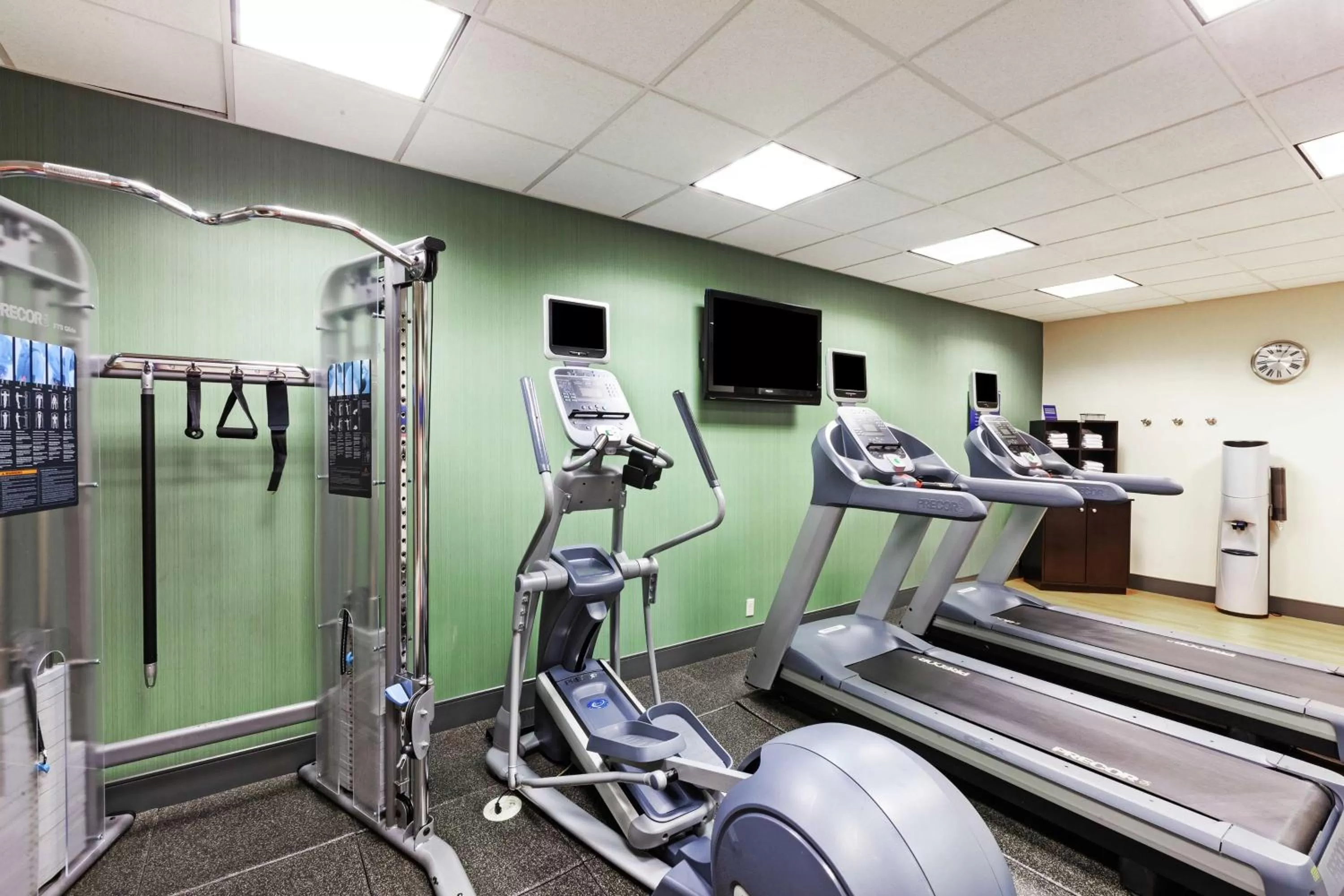 Fitness centre/facilities in Hampton Inn & Suites El Paso West