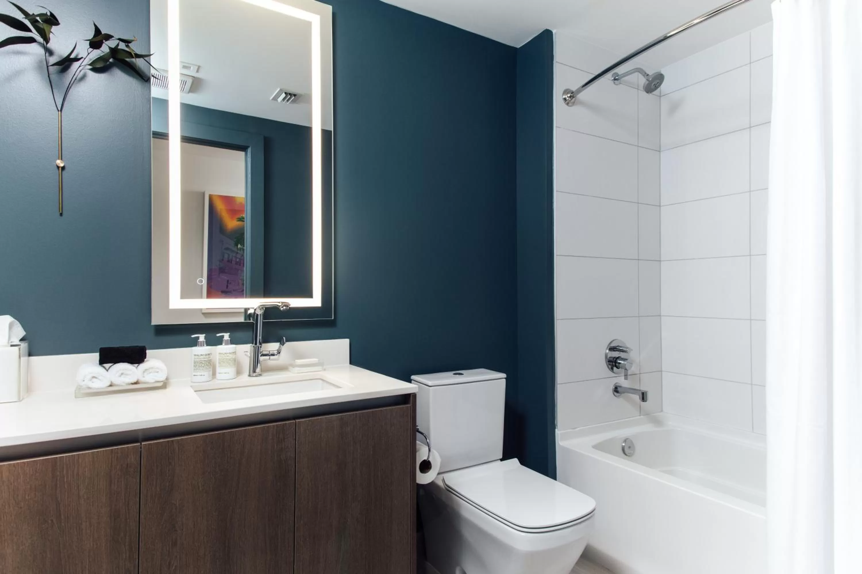 Shower in Mint House Miami - Downtown