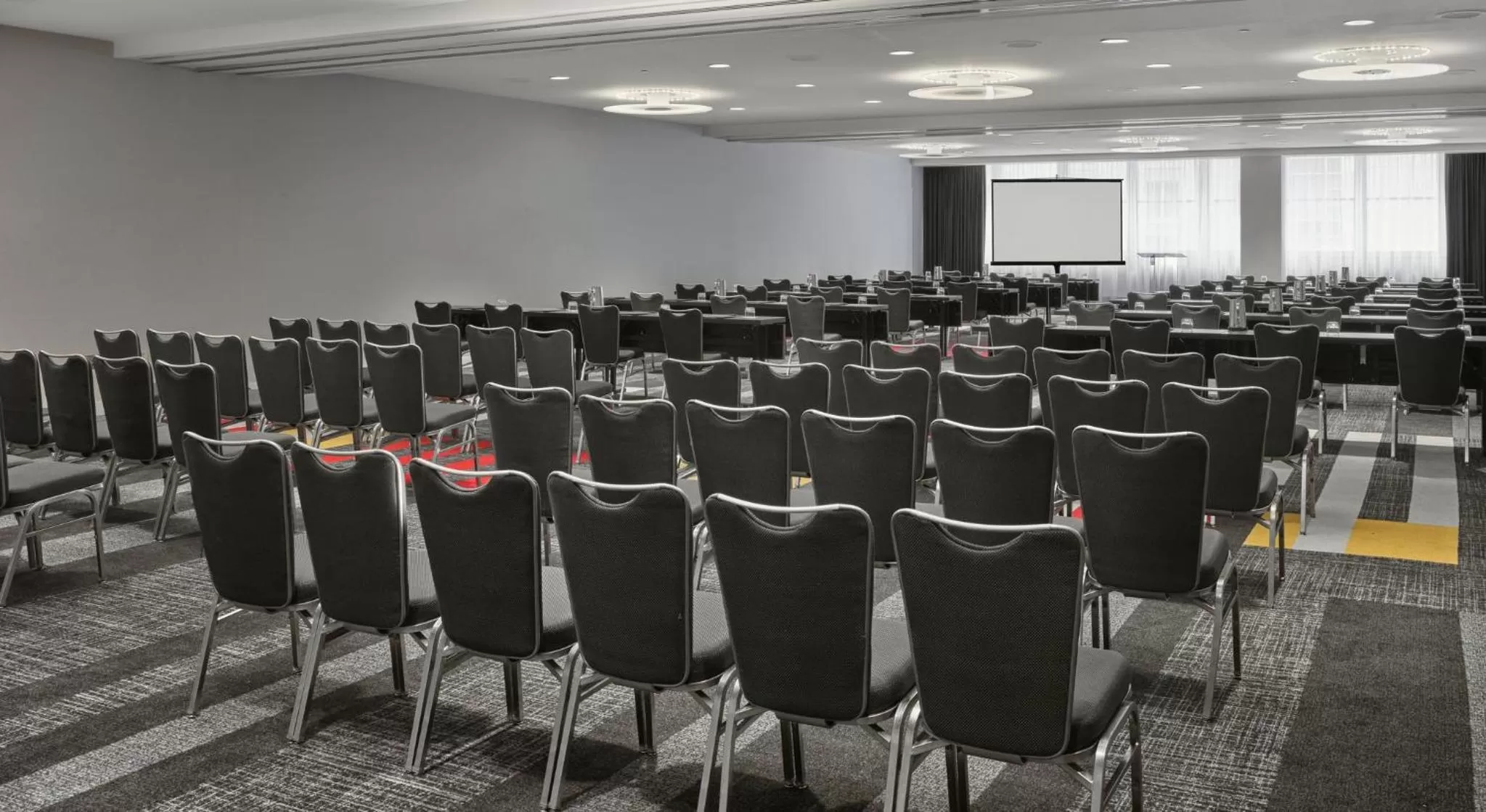 Meeting/conference room in Loews Philadelphia Hotel