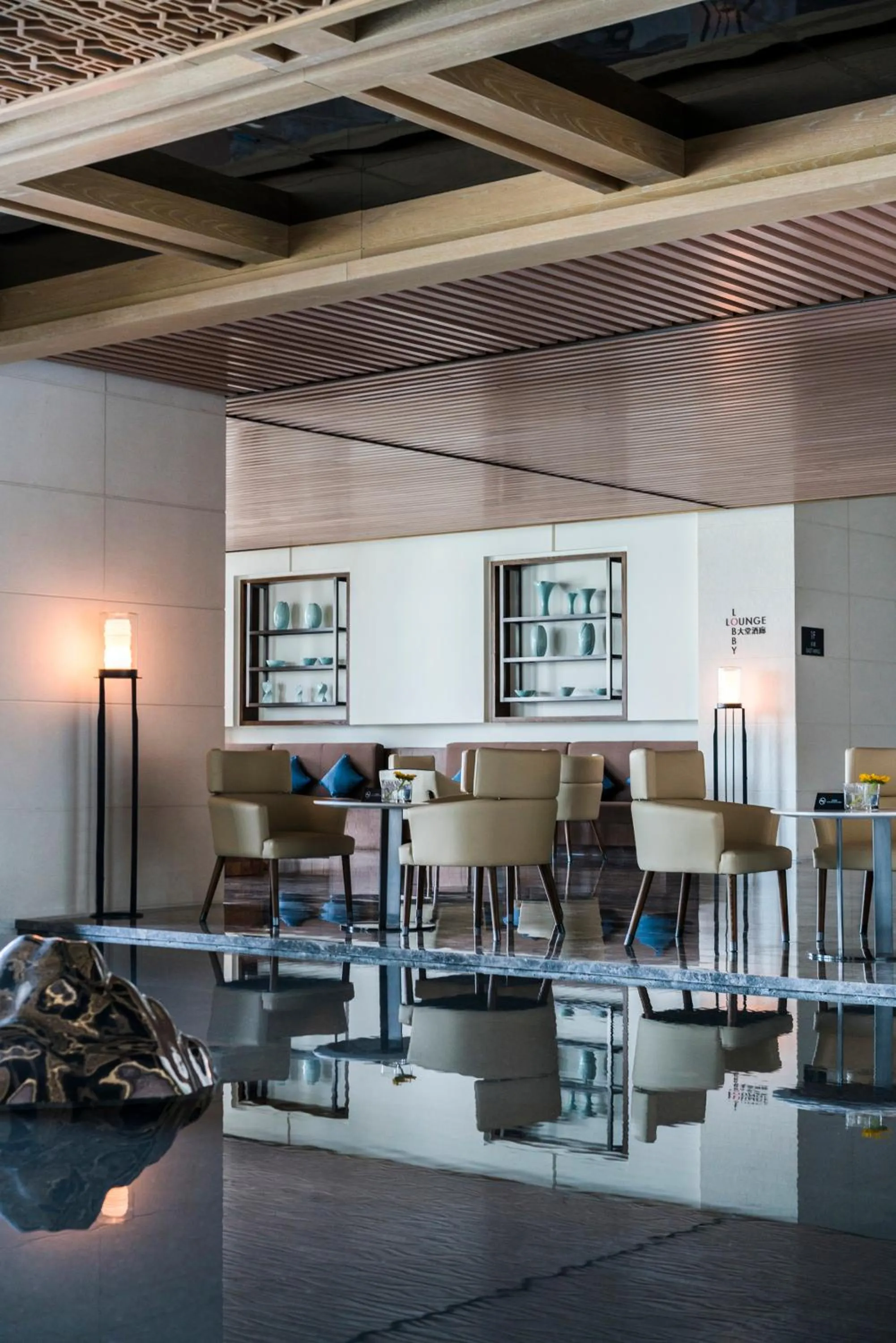 Restaurant/places to eat in Pullman Zhouzhuang