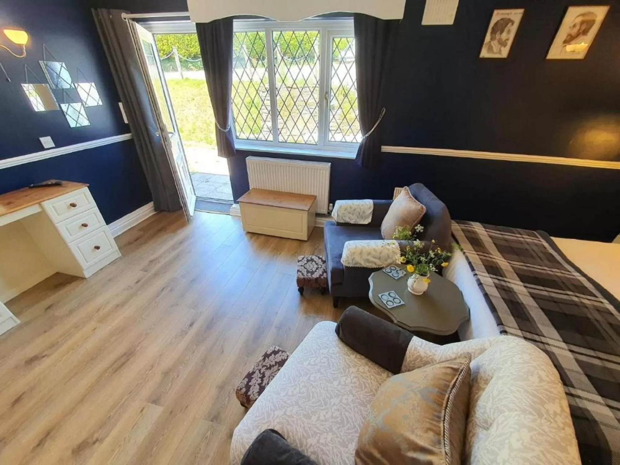 Superior Double Room in The Snooty Fox