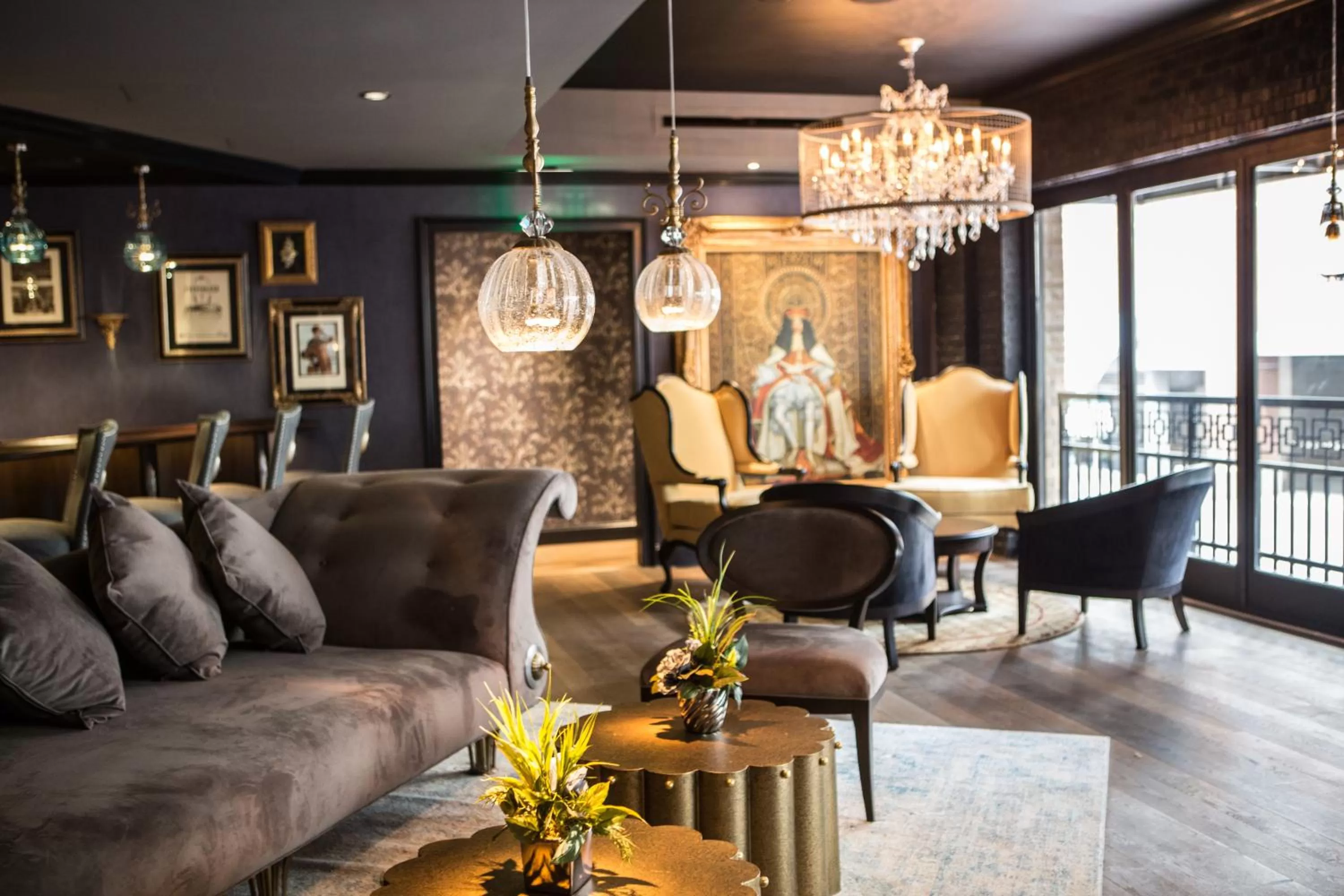 Lounge or bar in The Ivey's Hotel