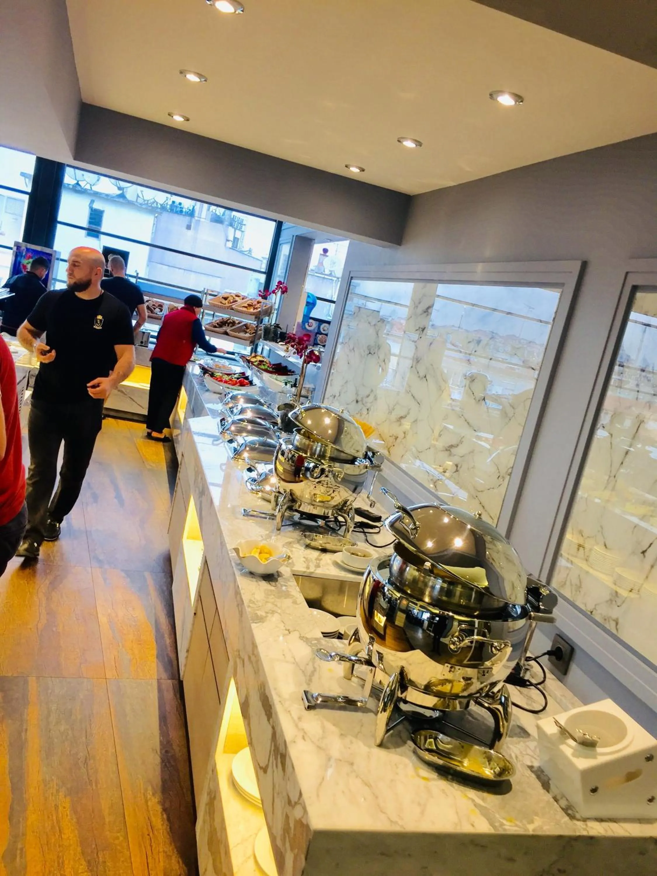 Breakfast in Grand Washington Hotel