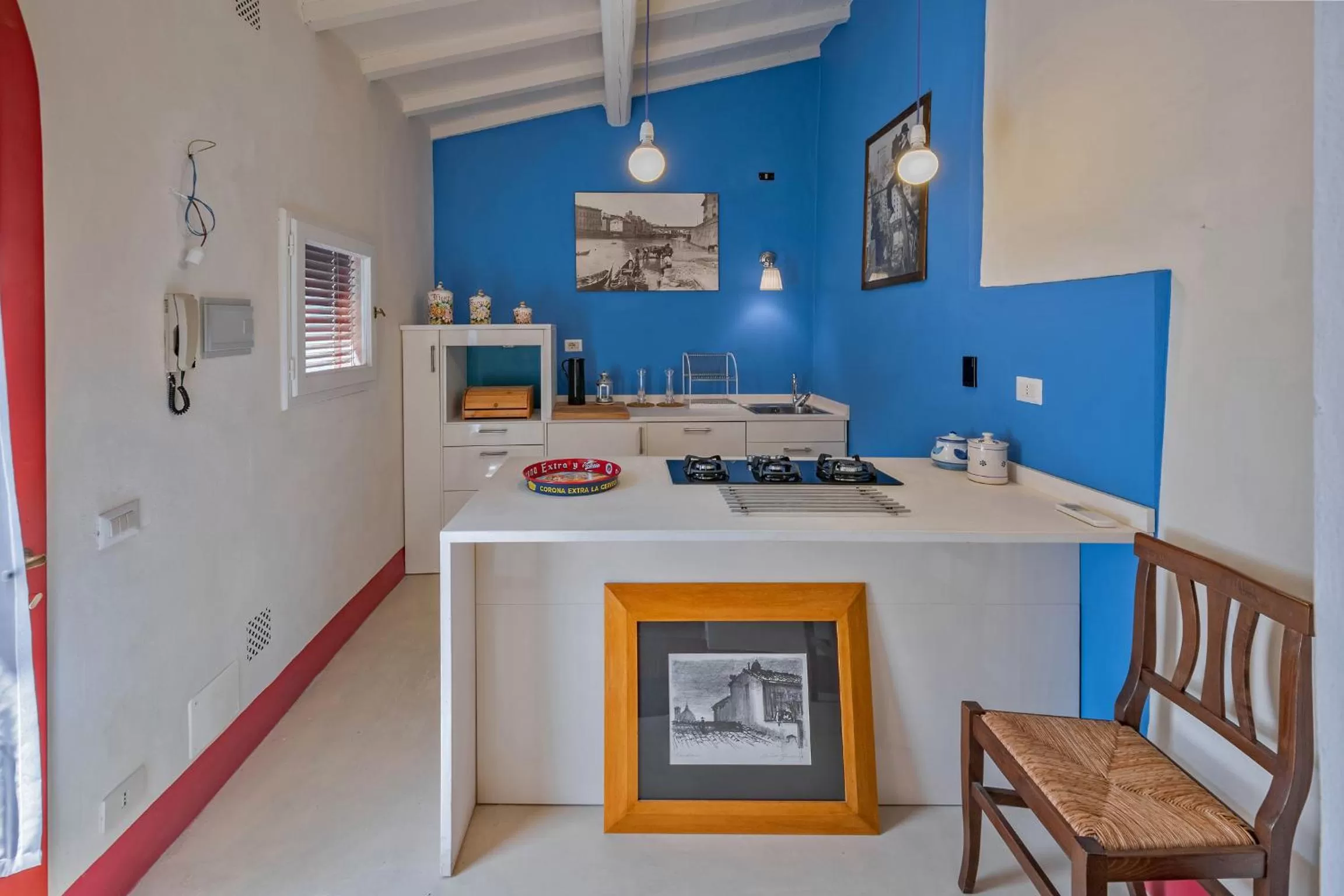 Kitchen or kitchenette in Drom Florence Rooms & Apartments