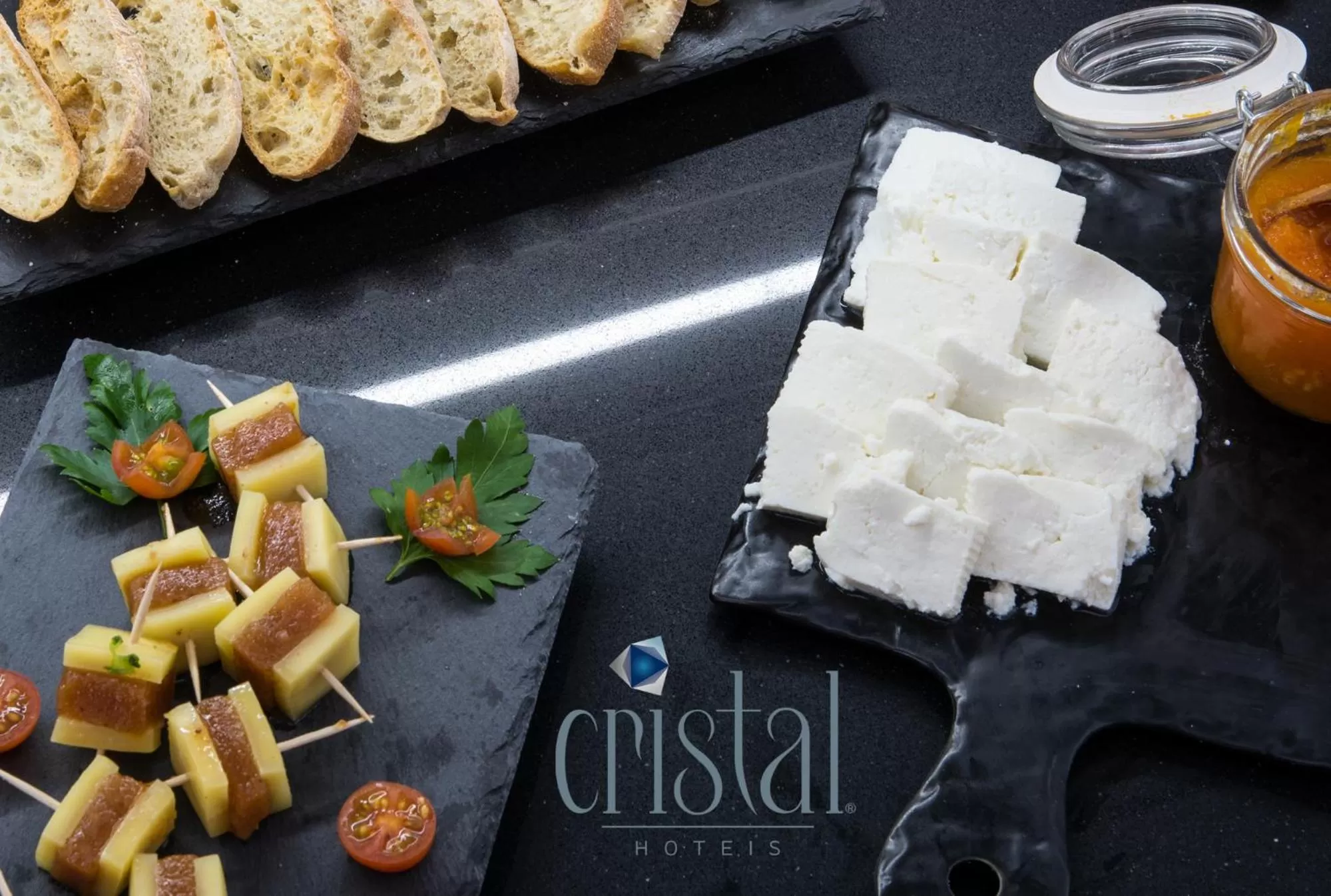 Restaurant/places to eat in Hotel Cristal Marinha