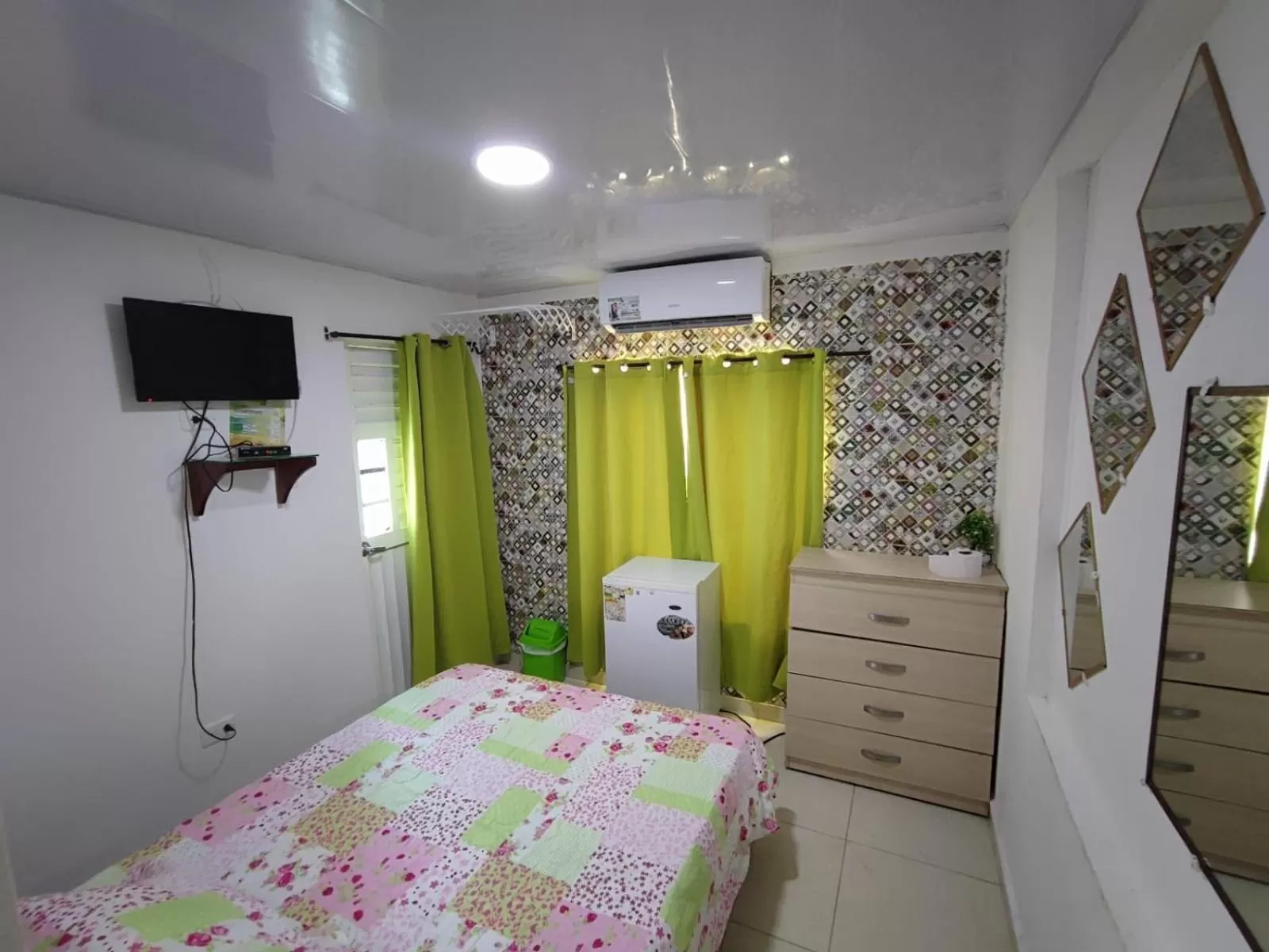 Budget Double Room - single occupancy in Jackson House Inn