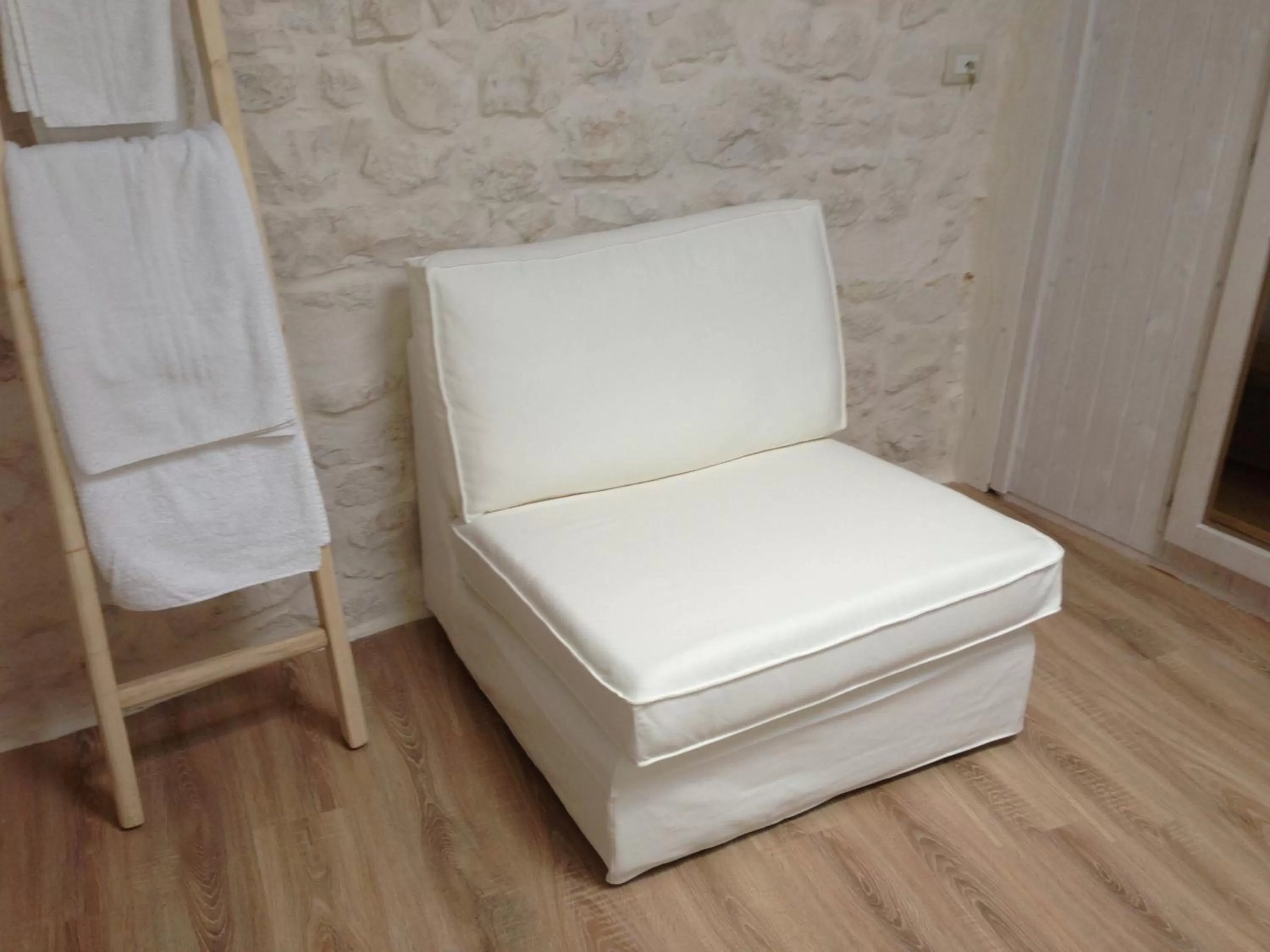 Decorative detail in Albergo Diffuso Dimora Rossi B&B