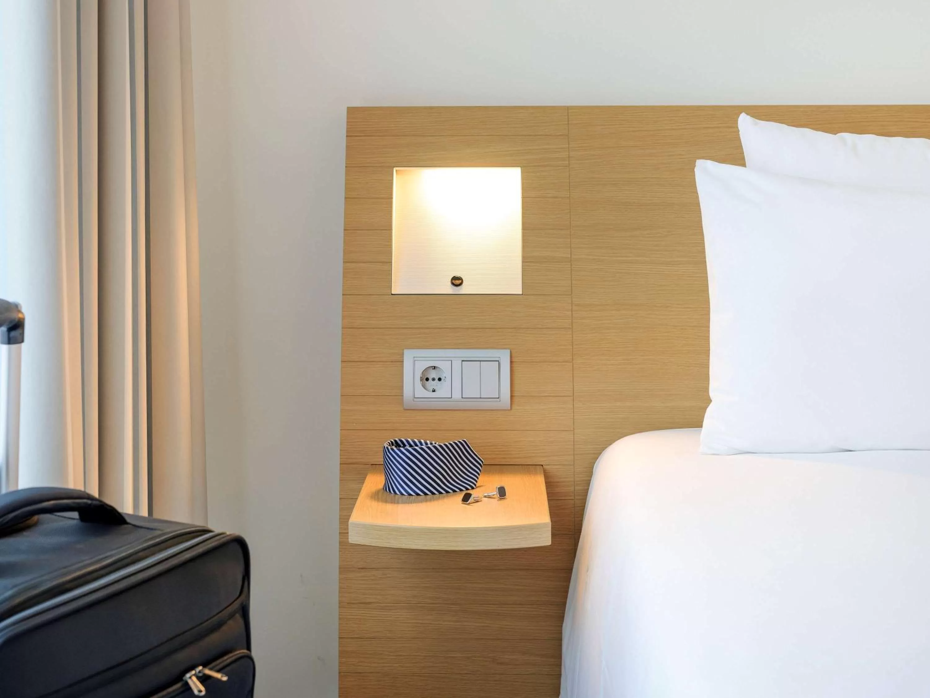 Photo of the whole room, Bed in Novotel Berlin Am Tiergarten