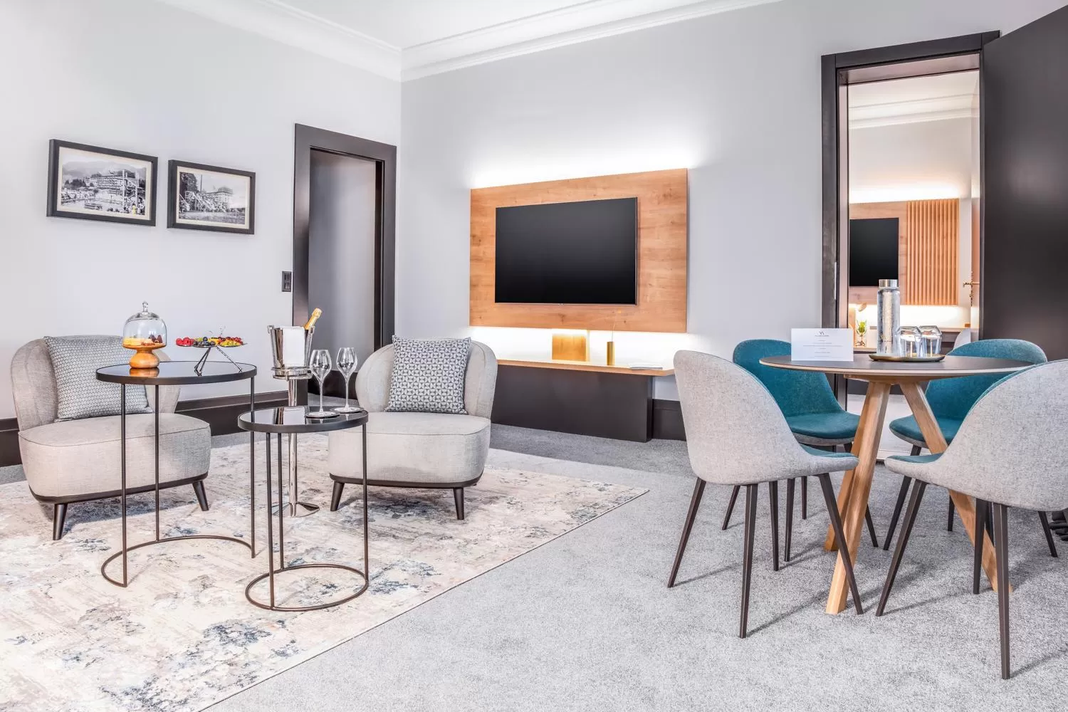 Living room in Villars Palace