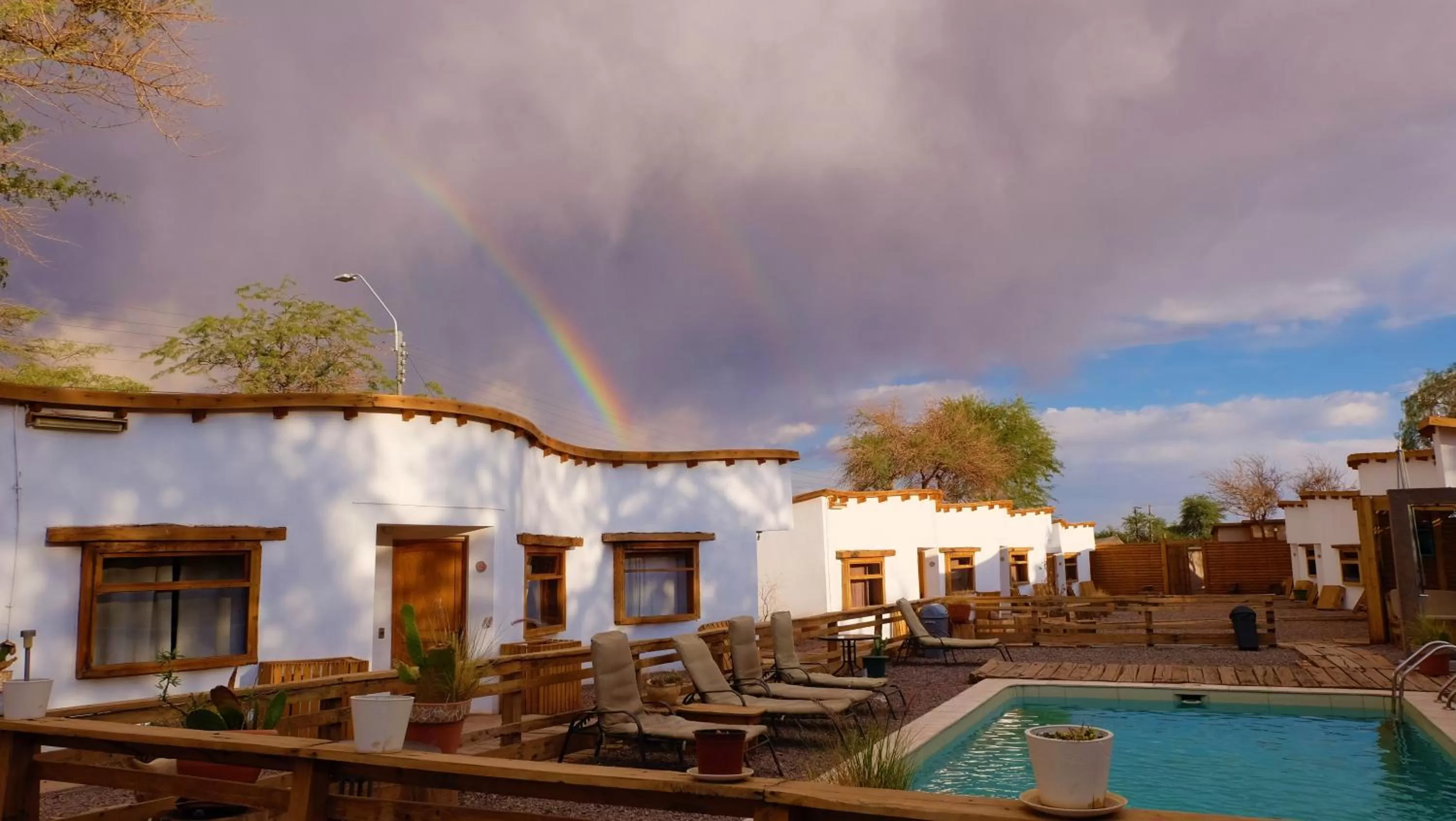 Property building, Swimming Pool in Hotel La Cochera