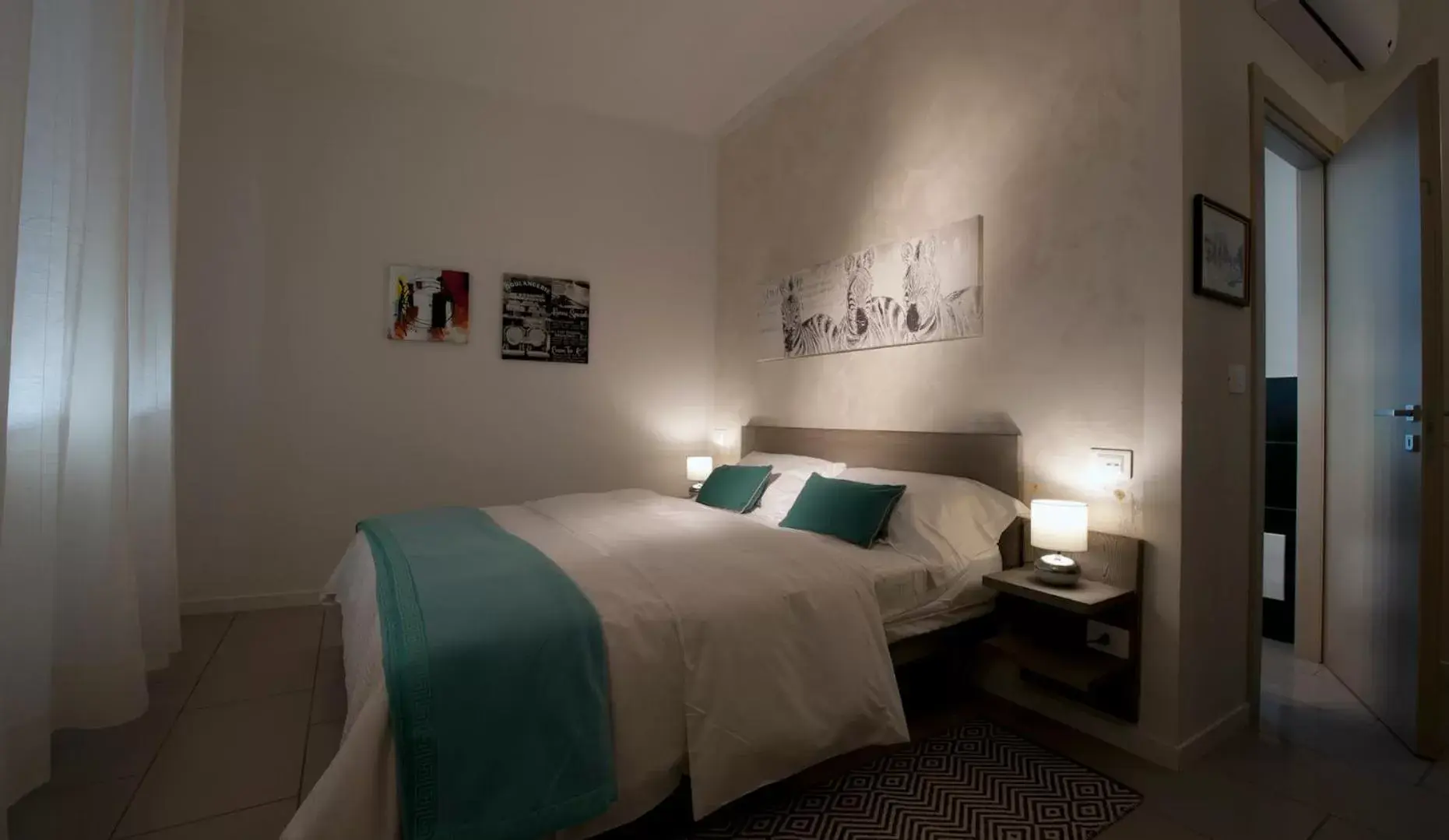 Deluxe Double or Twin Room in Le Suites - di fronte Ospedale Sacro Cuore Deluxe Double or Twin Room in Le Suites - di fronte Ospedale Sacro Cuore