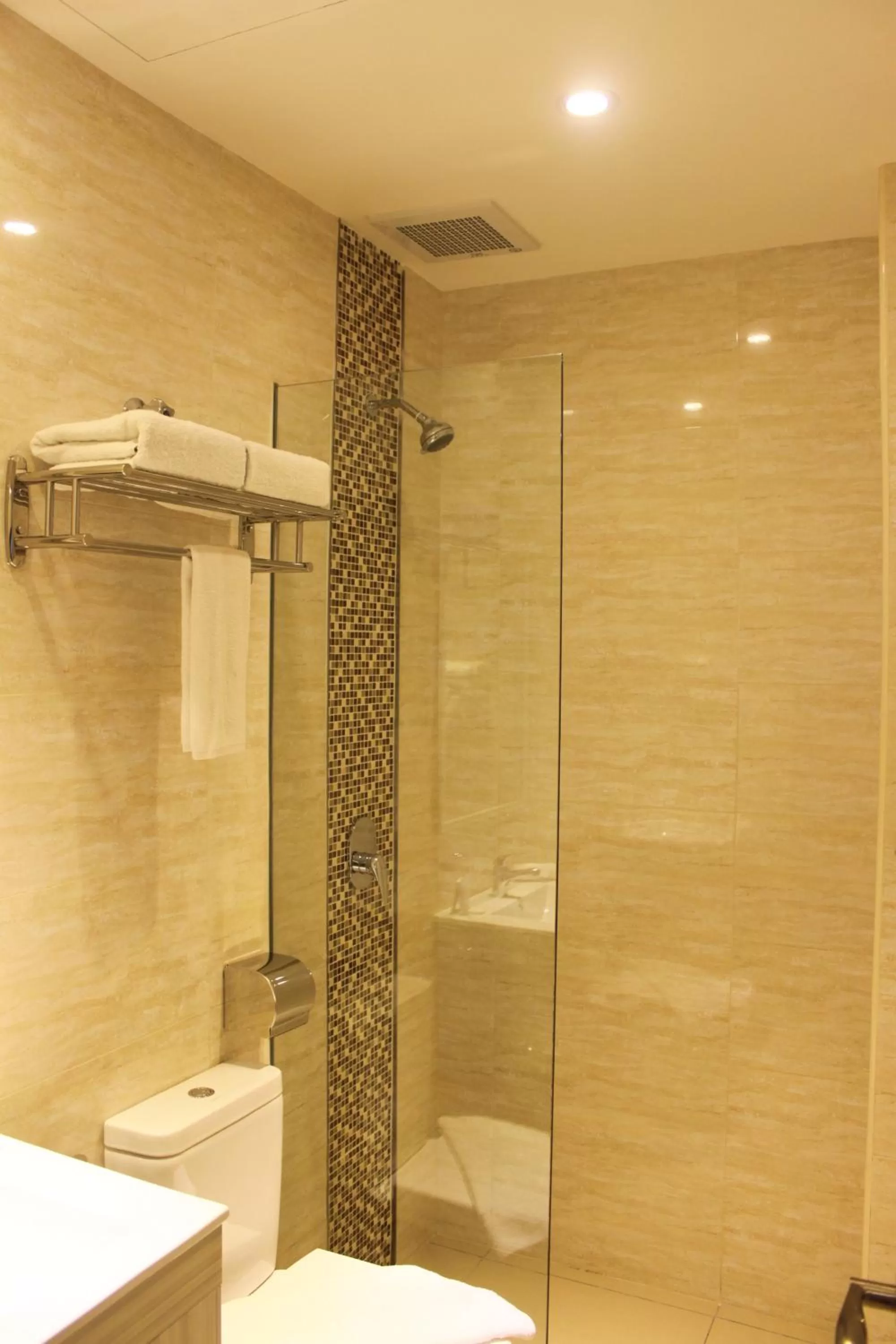 Shower in NU Hotel @ KL Sentral