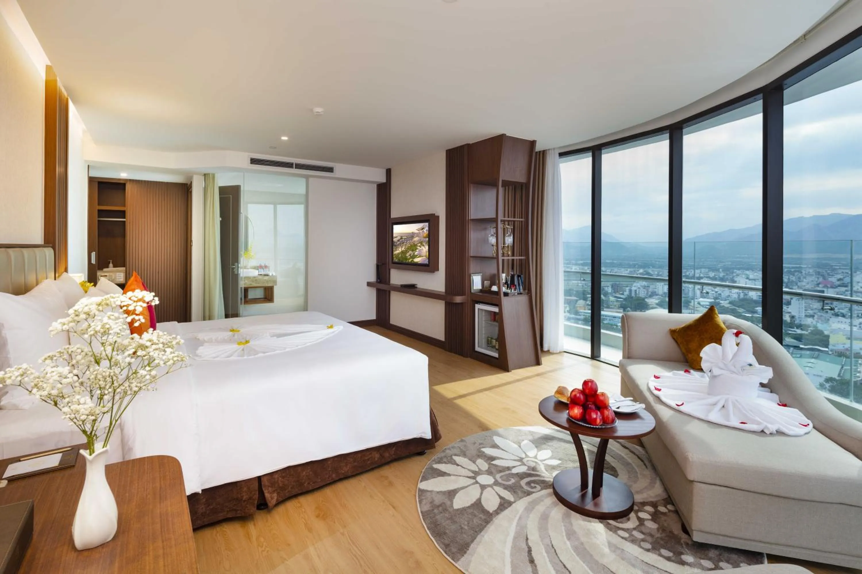 Bed in Regalia Gold Hotel