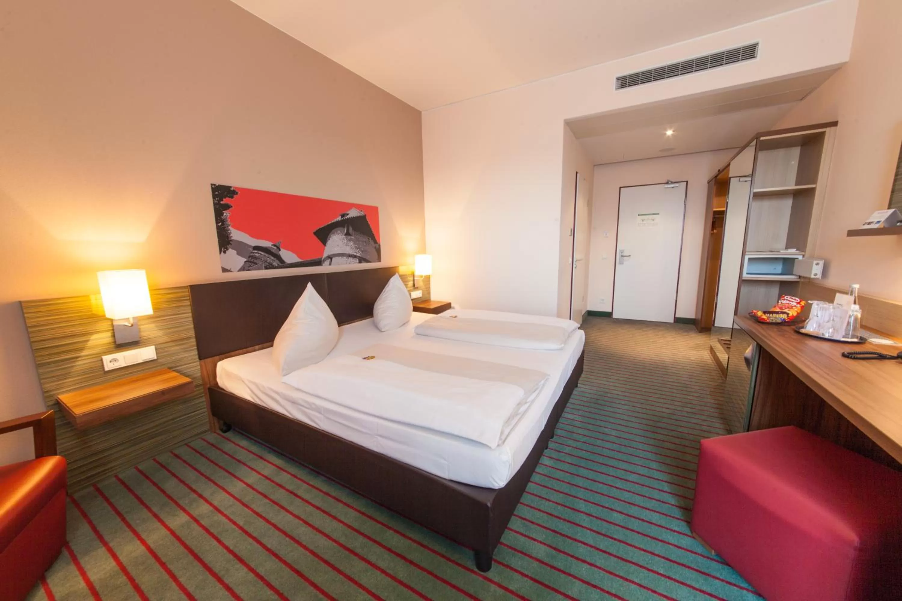 Bed in Novina Hotel Tillypark