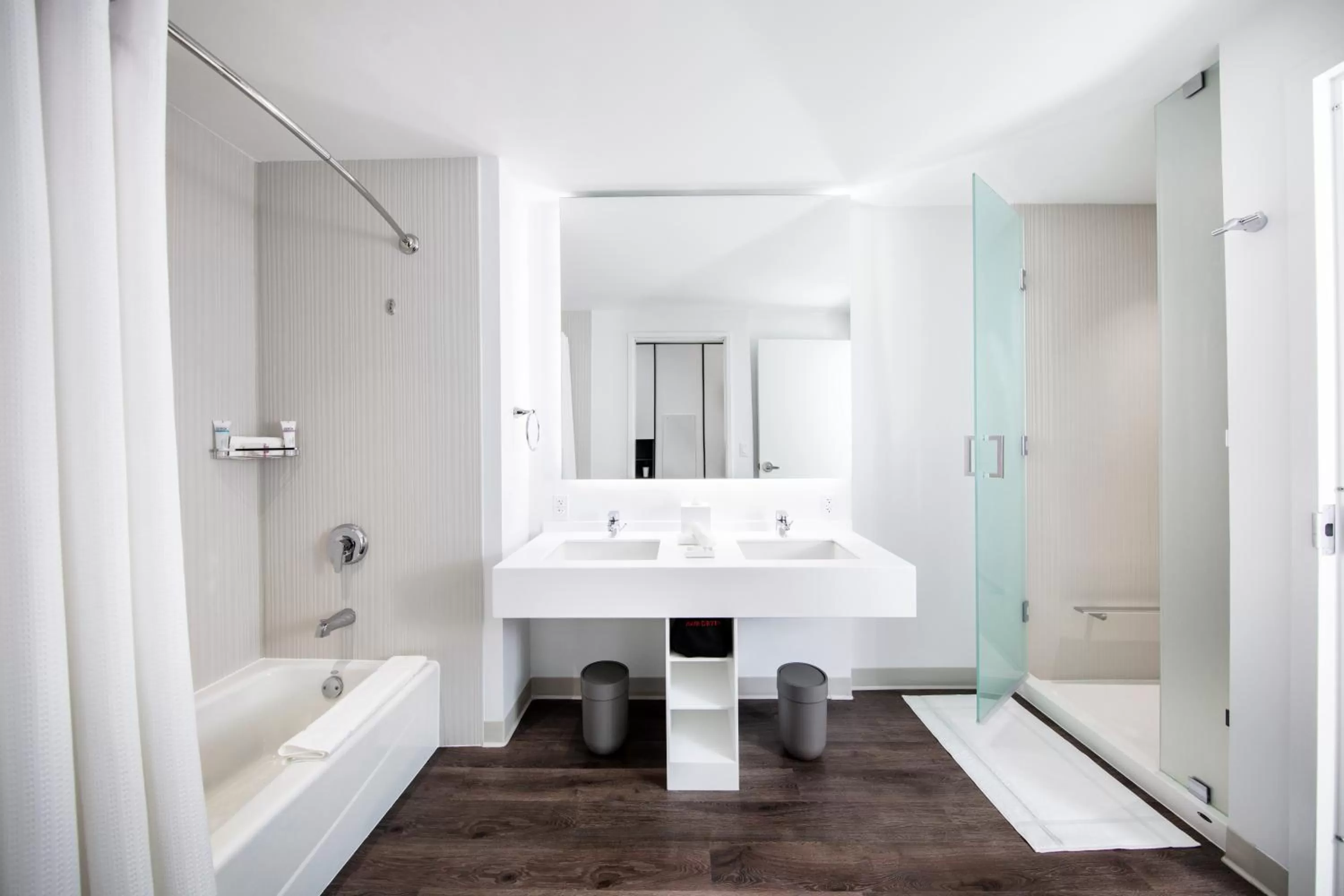 Bathroom in Universal's Aventura Hotel