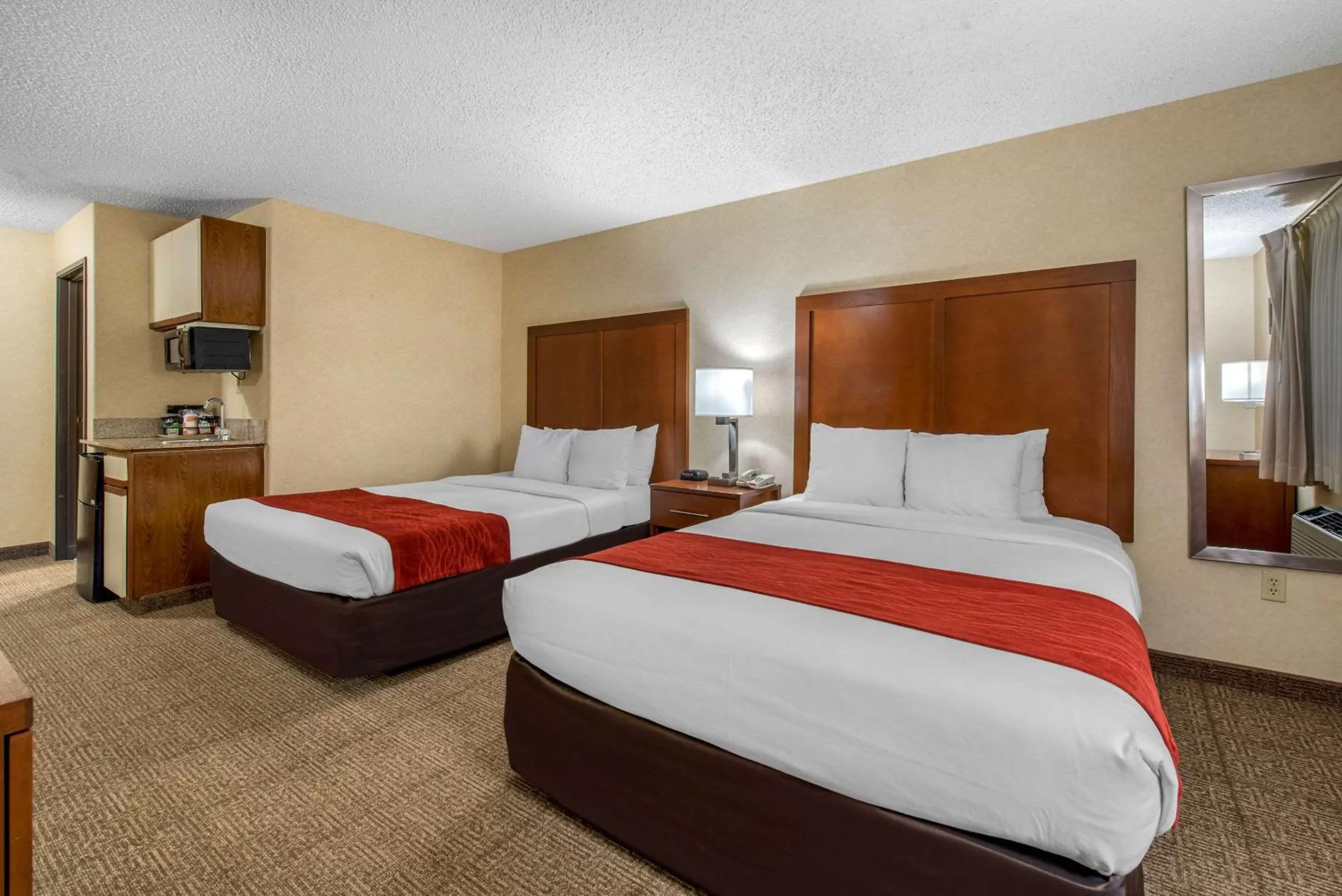 Photo of the whole room, Bed in Comfort Inn Denver Southeast Area