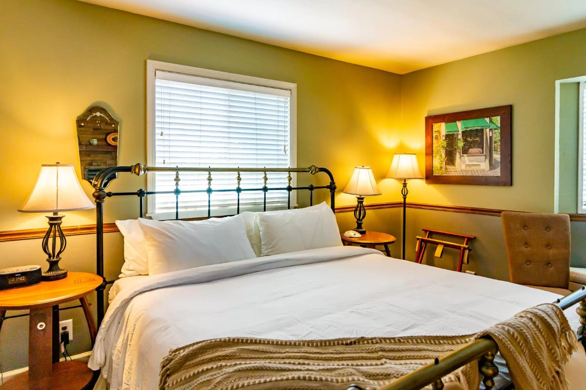 Bed in J Patrick Inn