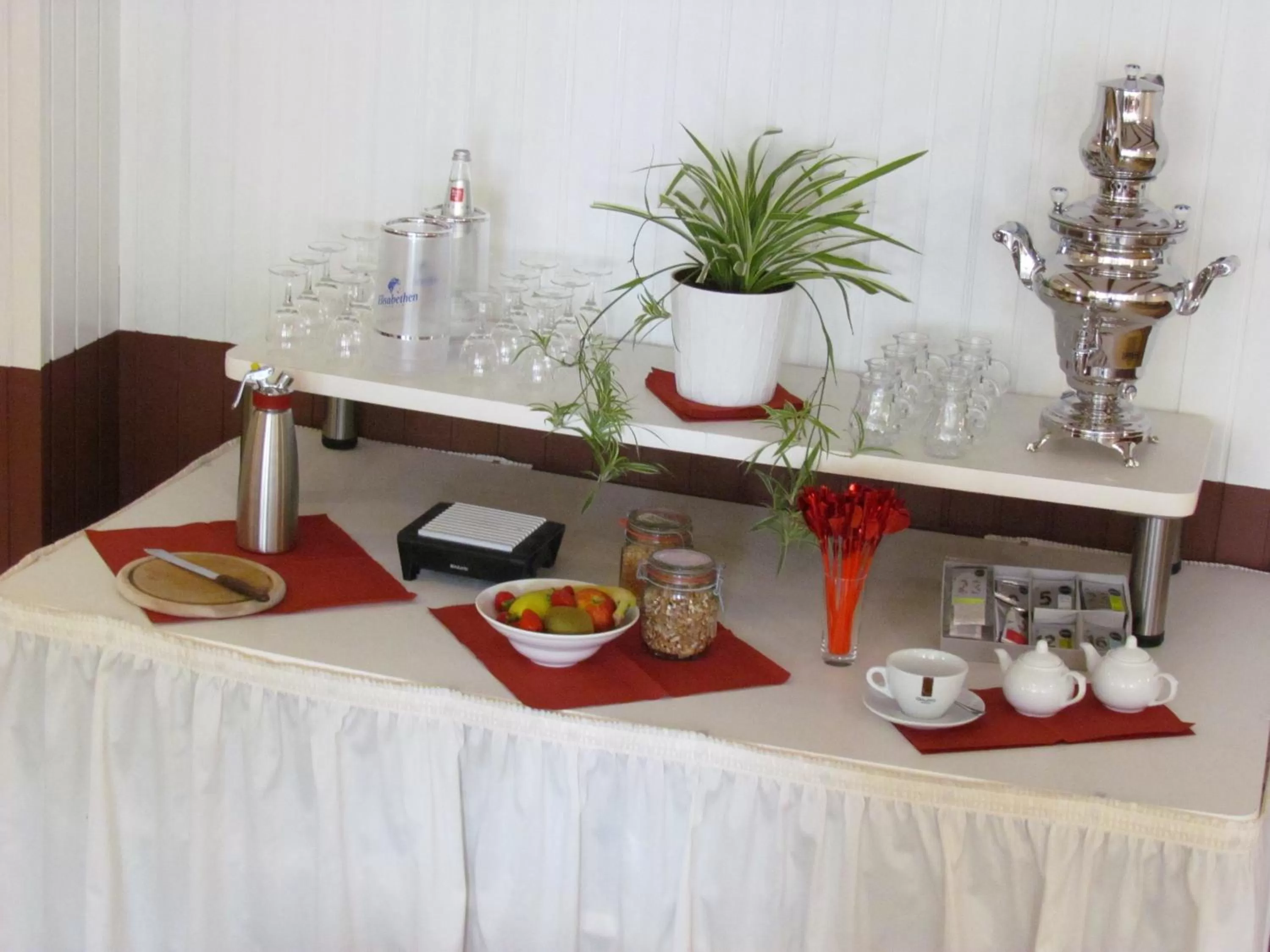 Food and drinks in Hotel Stadt Mainz