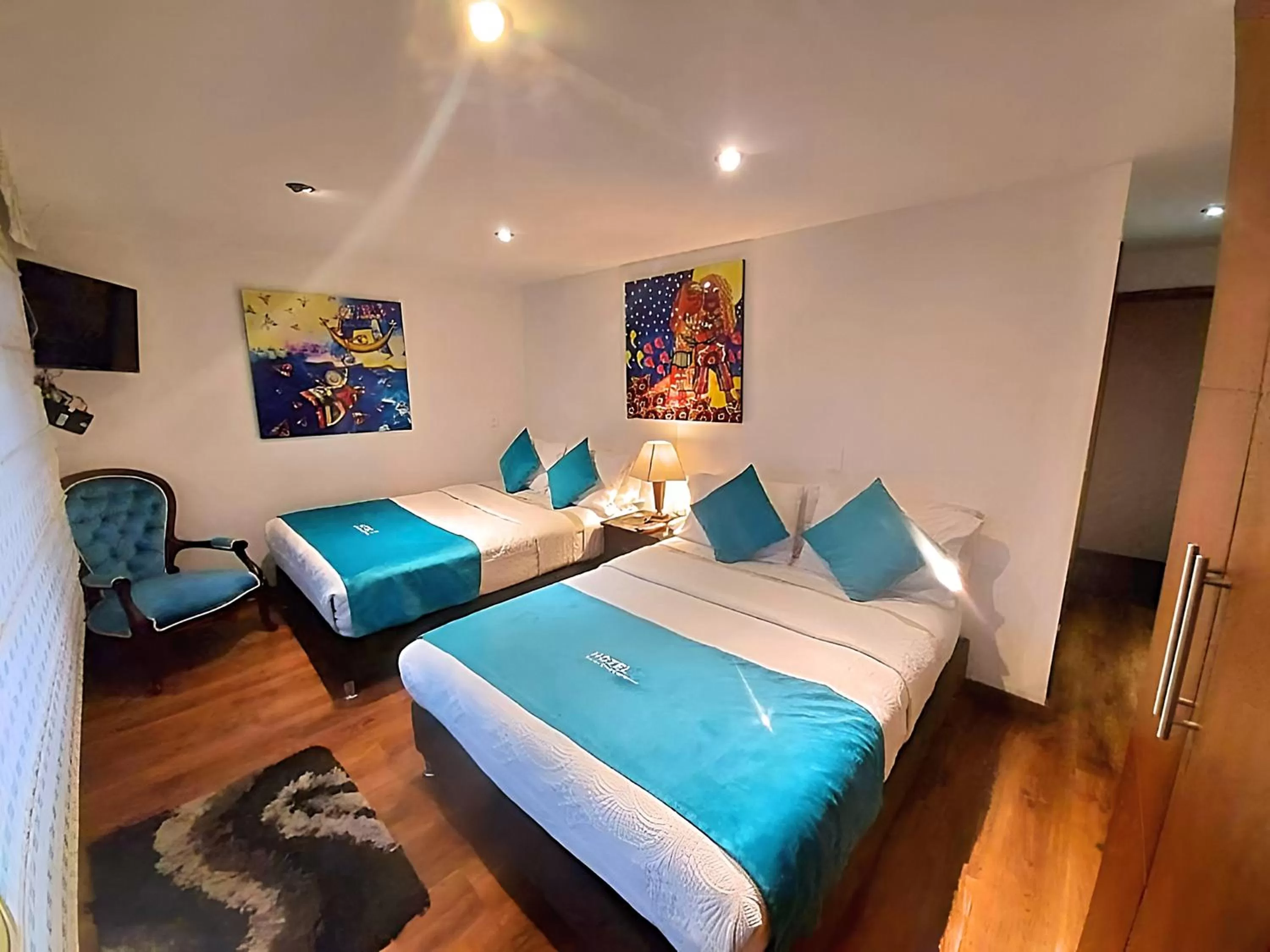 Photo of the whole room, Bed in Hotel Santa Cruz Bogotá