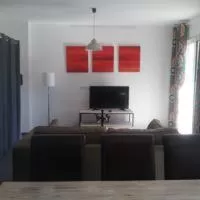 TV and multimedia in Les Canneliers