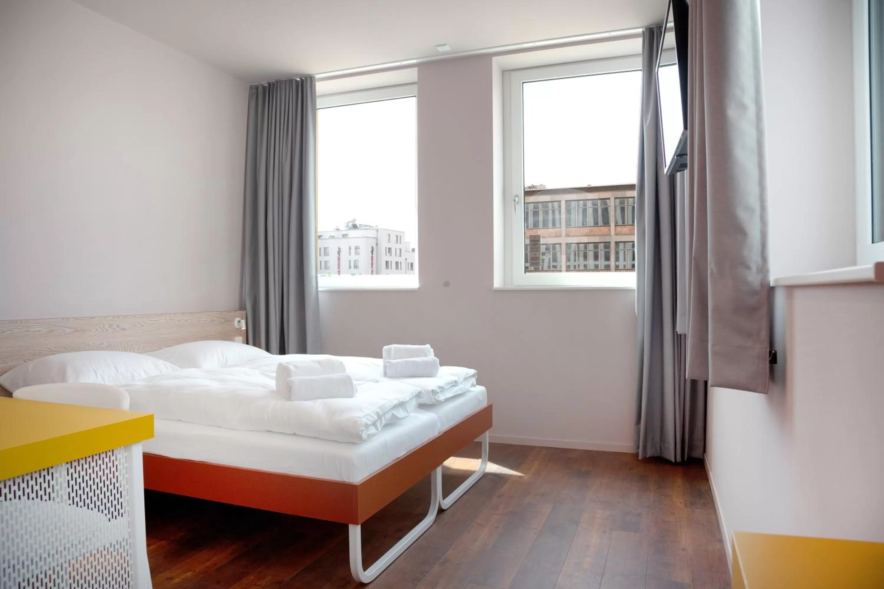 Photo of the whole room, Bed in MEININGER Hotel Bremen Hauptbahnhof