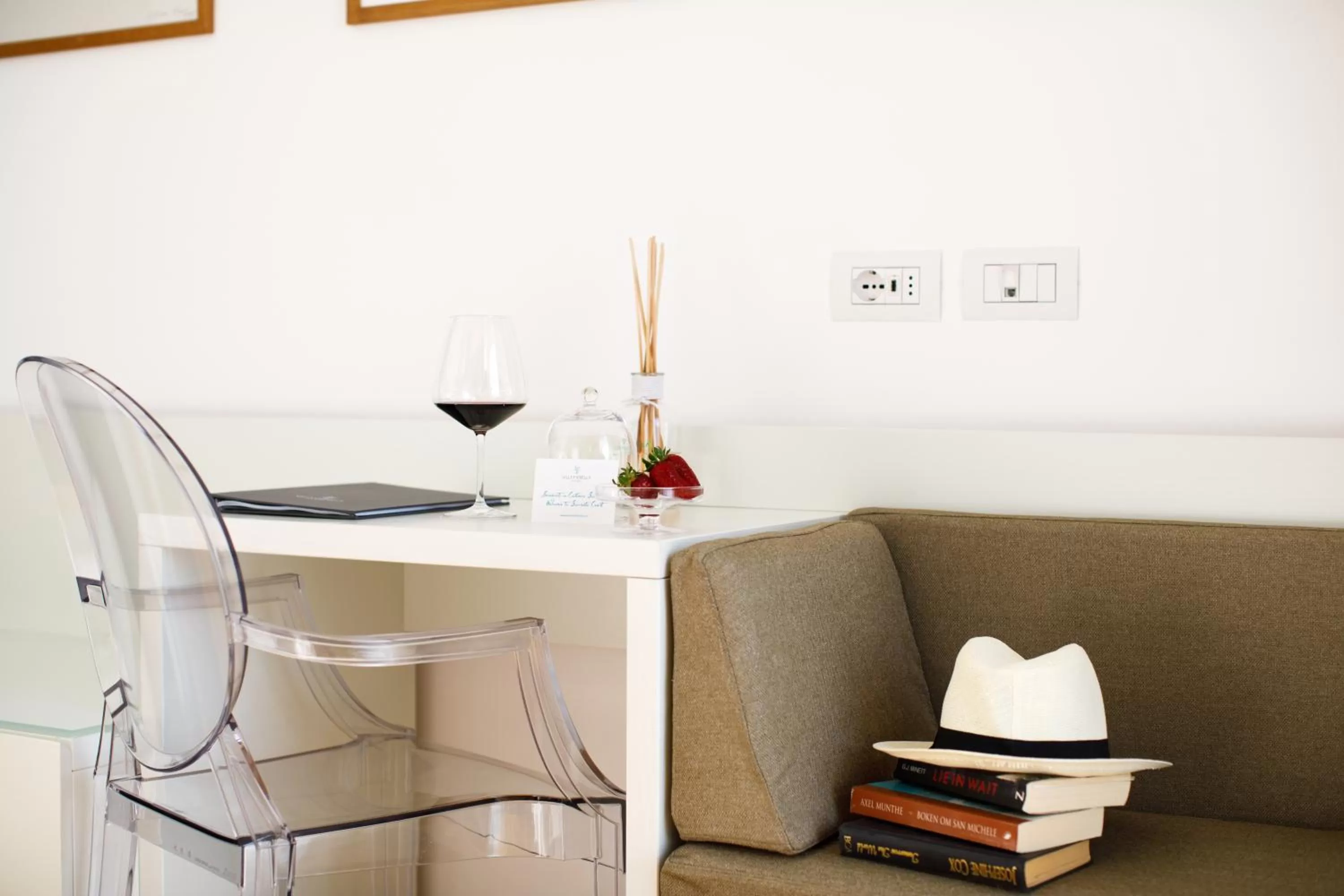 Decorative detail in Villa Fiorella Art Hotel