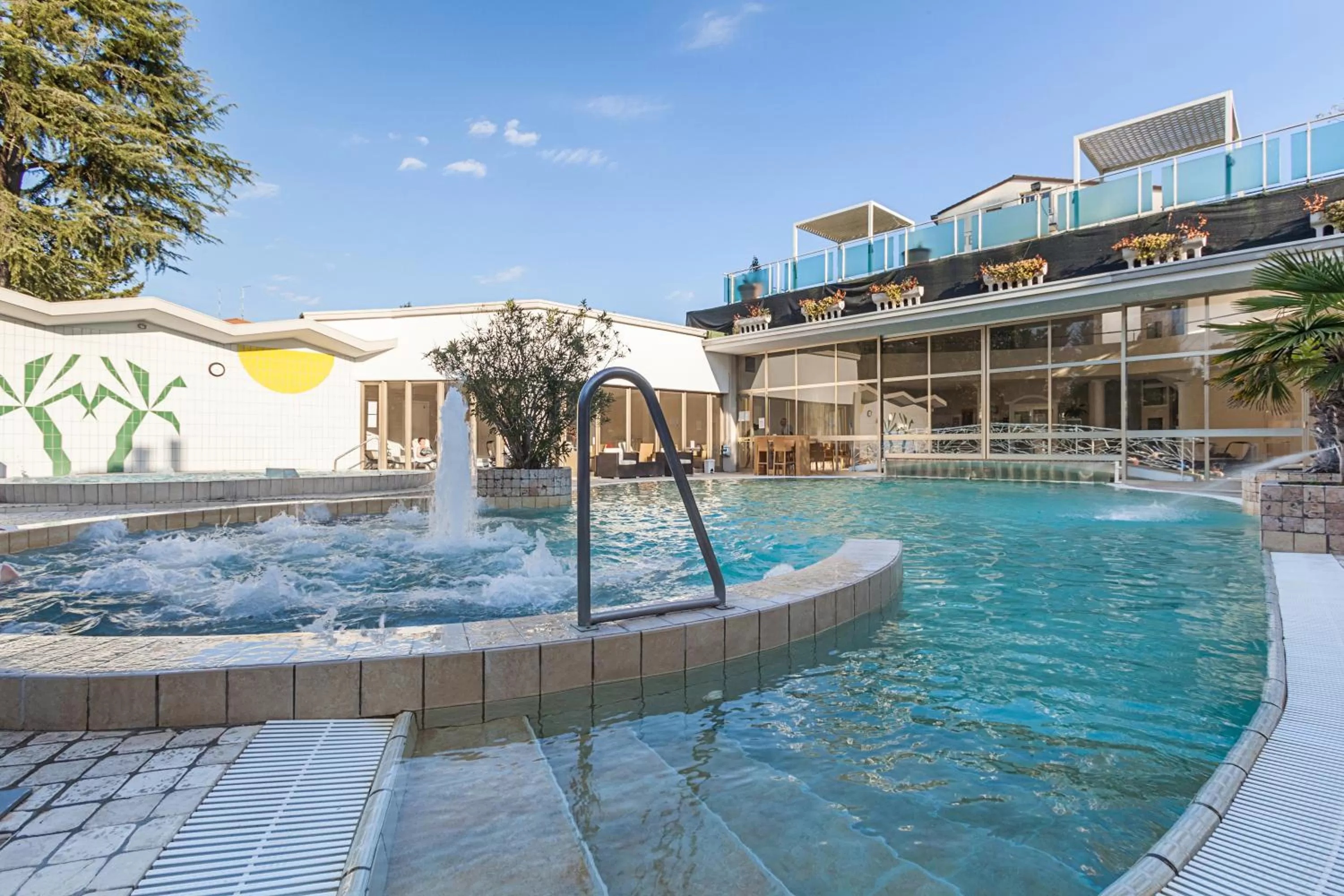 Swimming pool in Hotel Terme Patria
