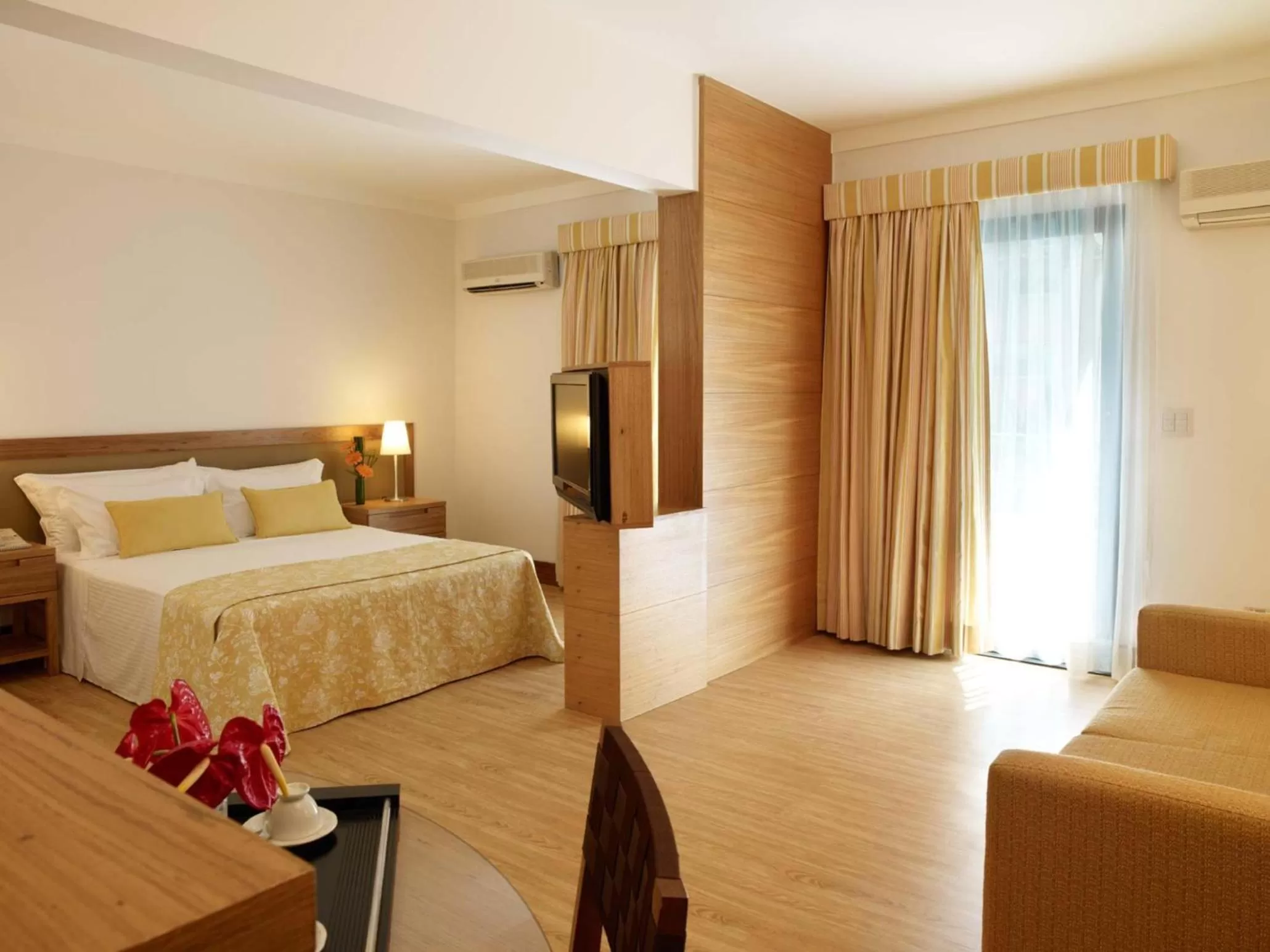 Bedroom, Bed in Hotel Nacional Inn Cambuí Campinas Residence