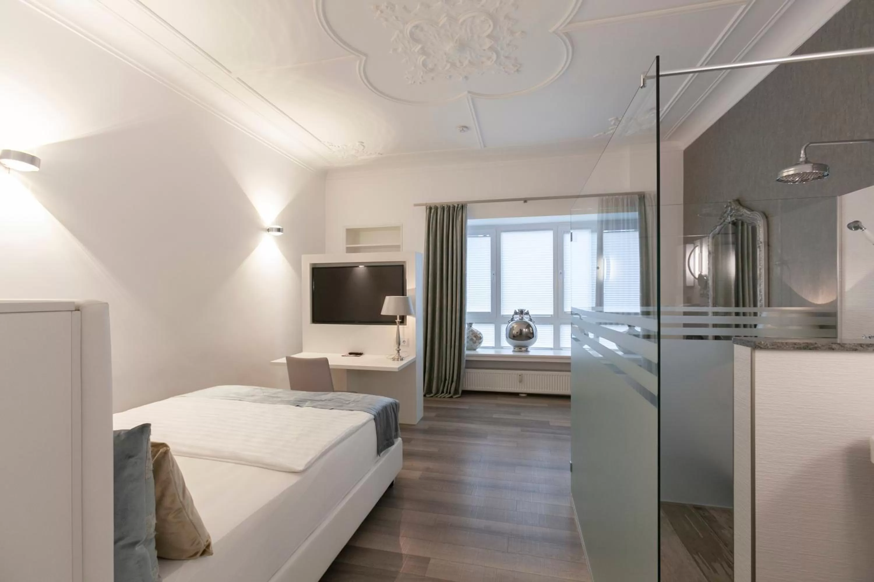 Bed in Hotel Prinz Anton