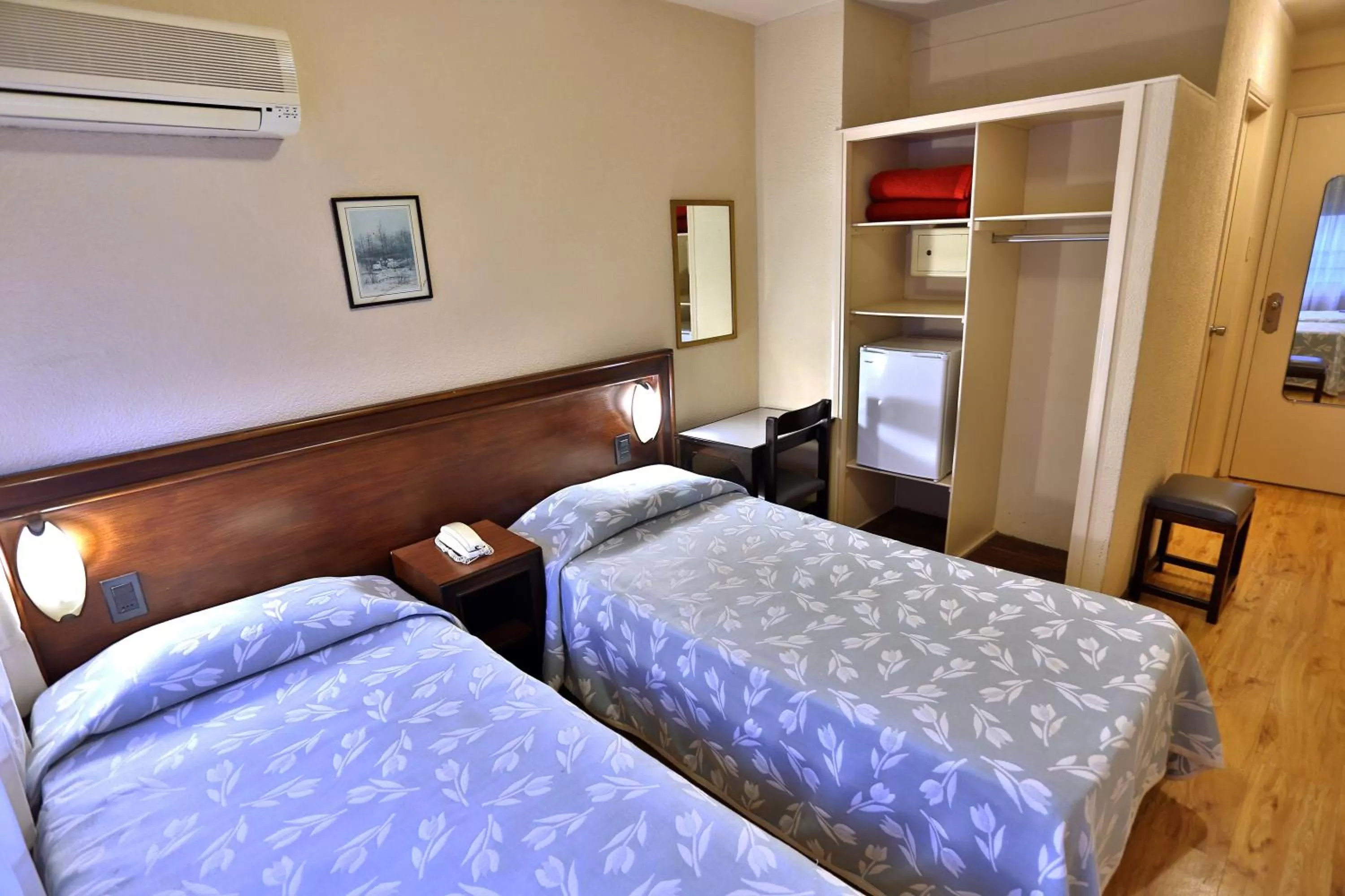 Bed in Hotel Eldorado