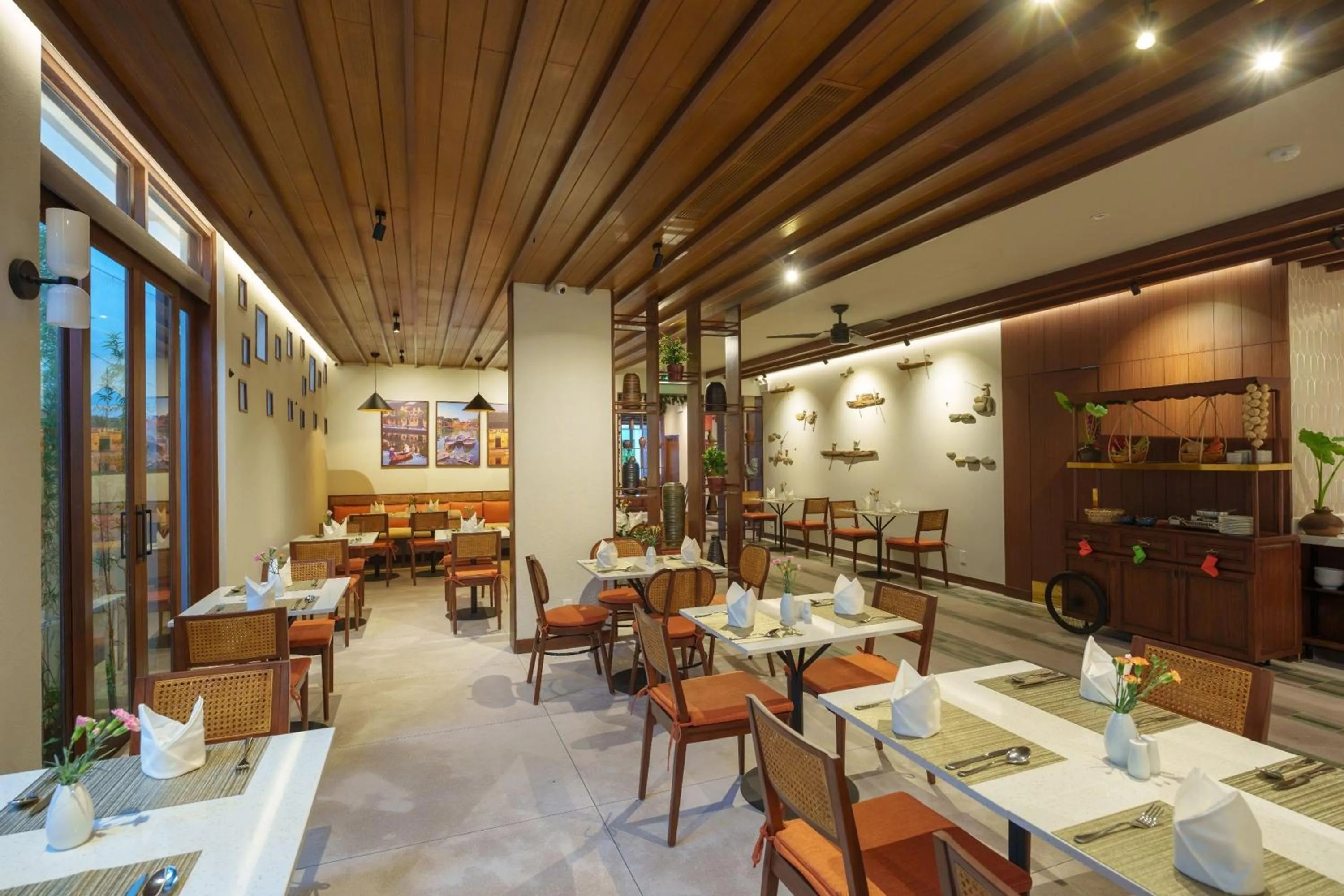 Restaurant/places to eat in Cozy An Boutique Hotel Hoian