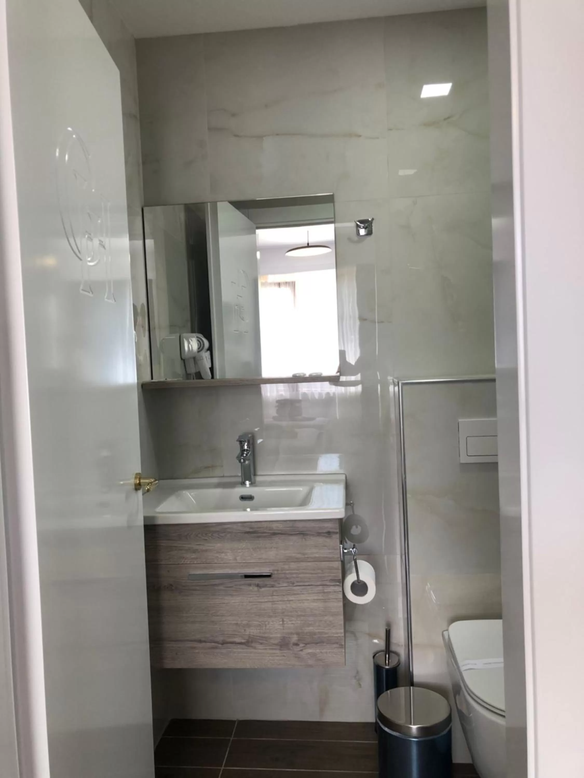 Twin Room in Grand Hotel Pogradec