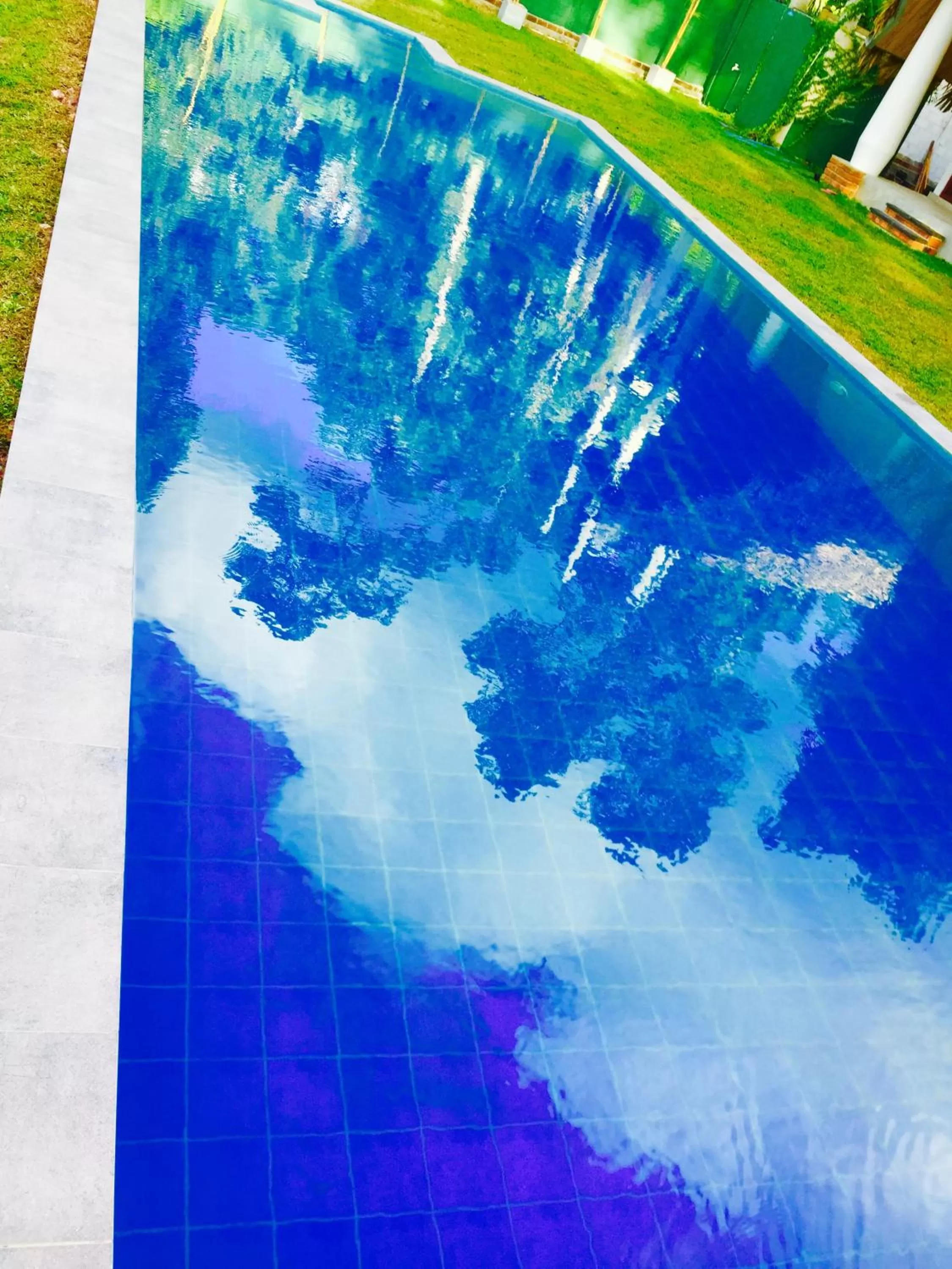 Swimming pool in Airport Resort