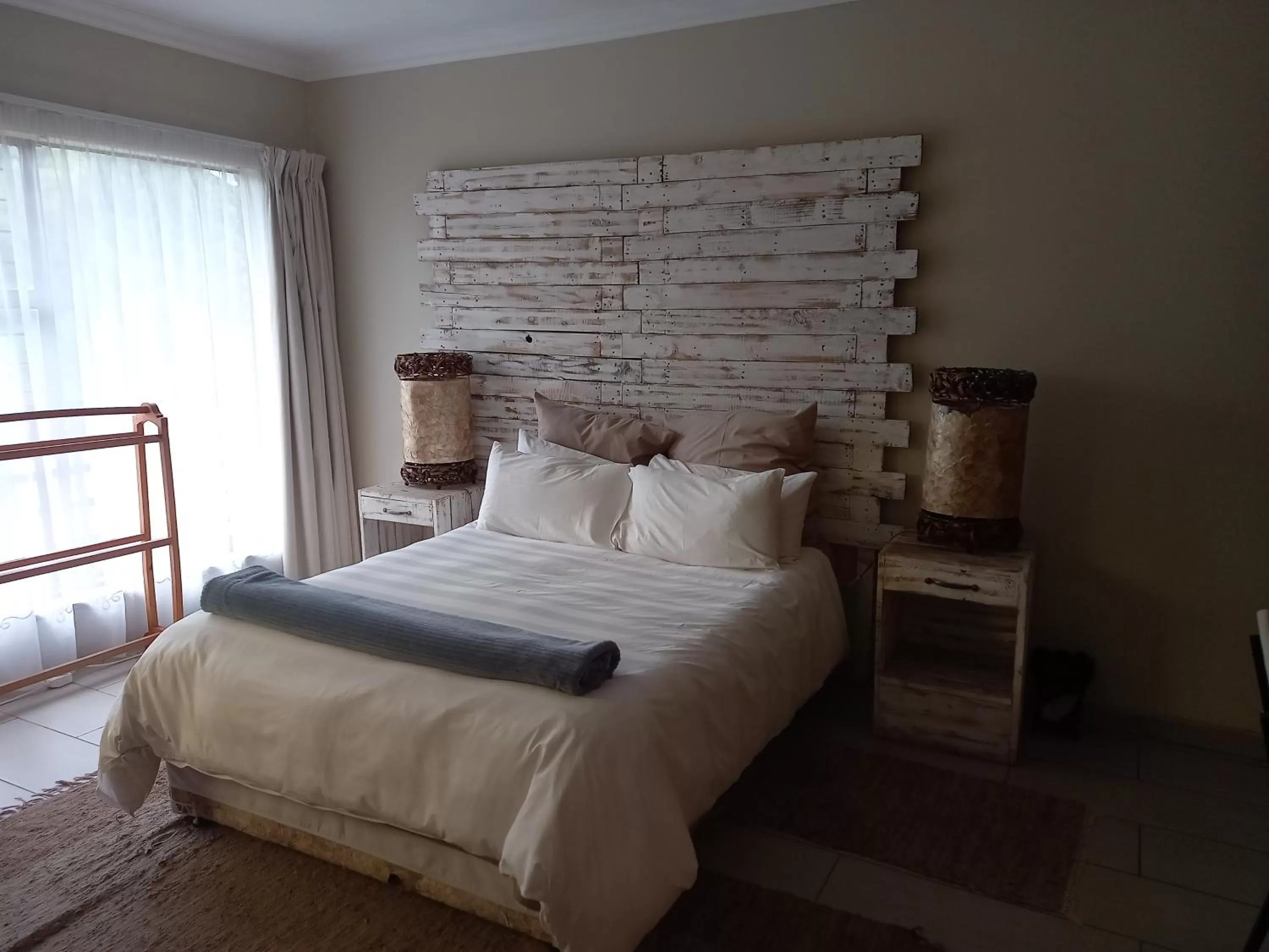 Bed in Troas Boutique hotel