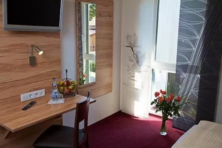 Photo of the whole room in Lohauserhof - Biohof und Hotel