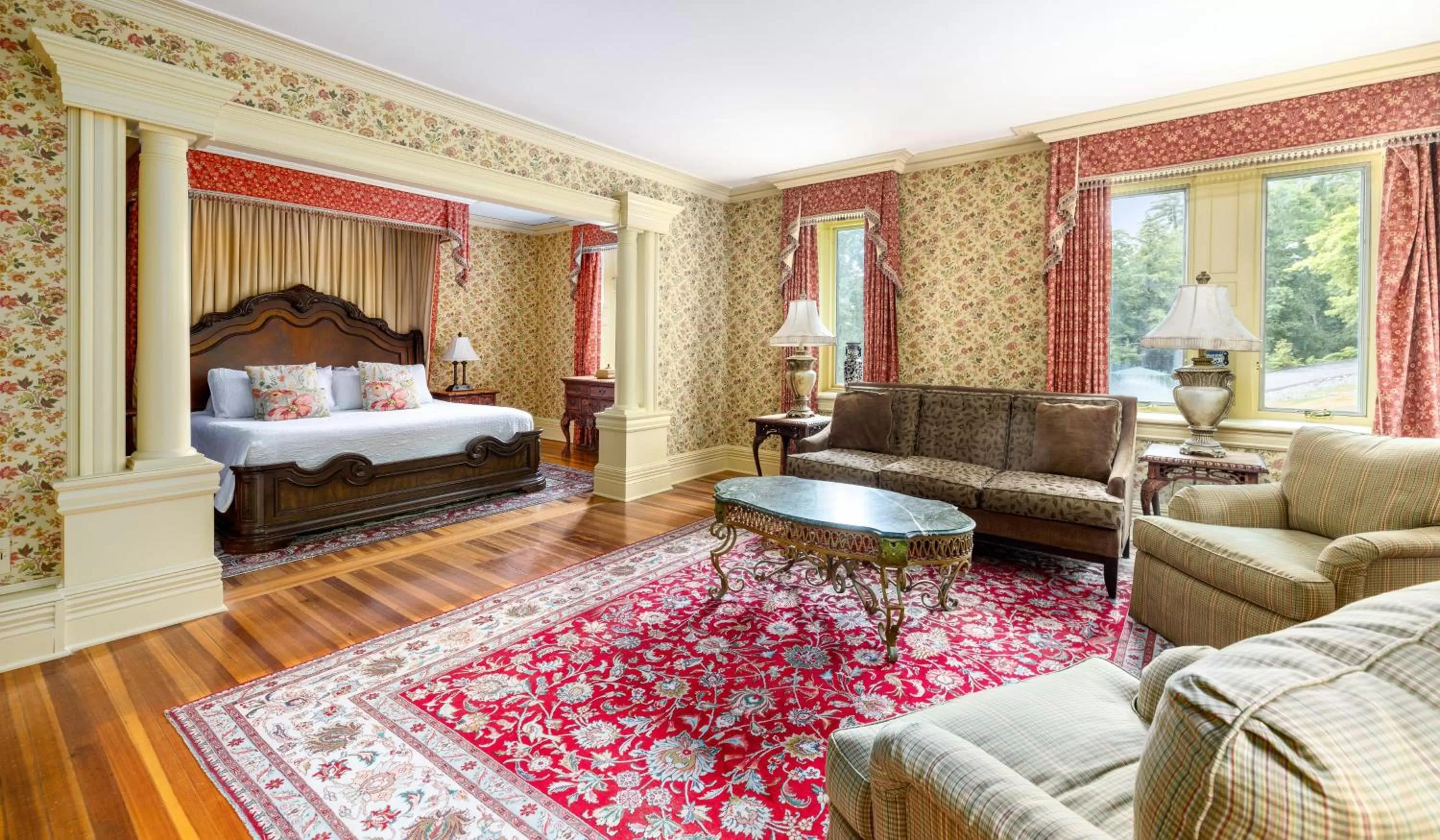 Bed in The Inn at Erlowest