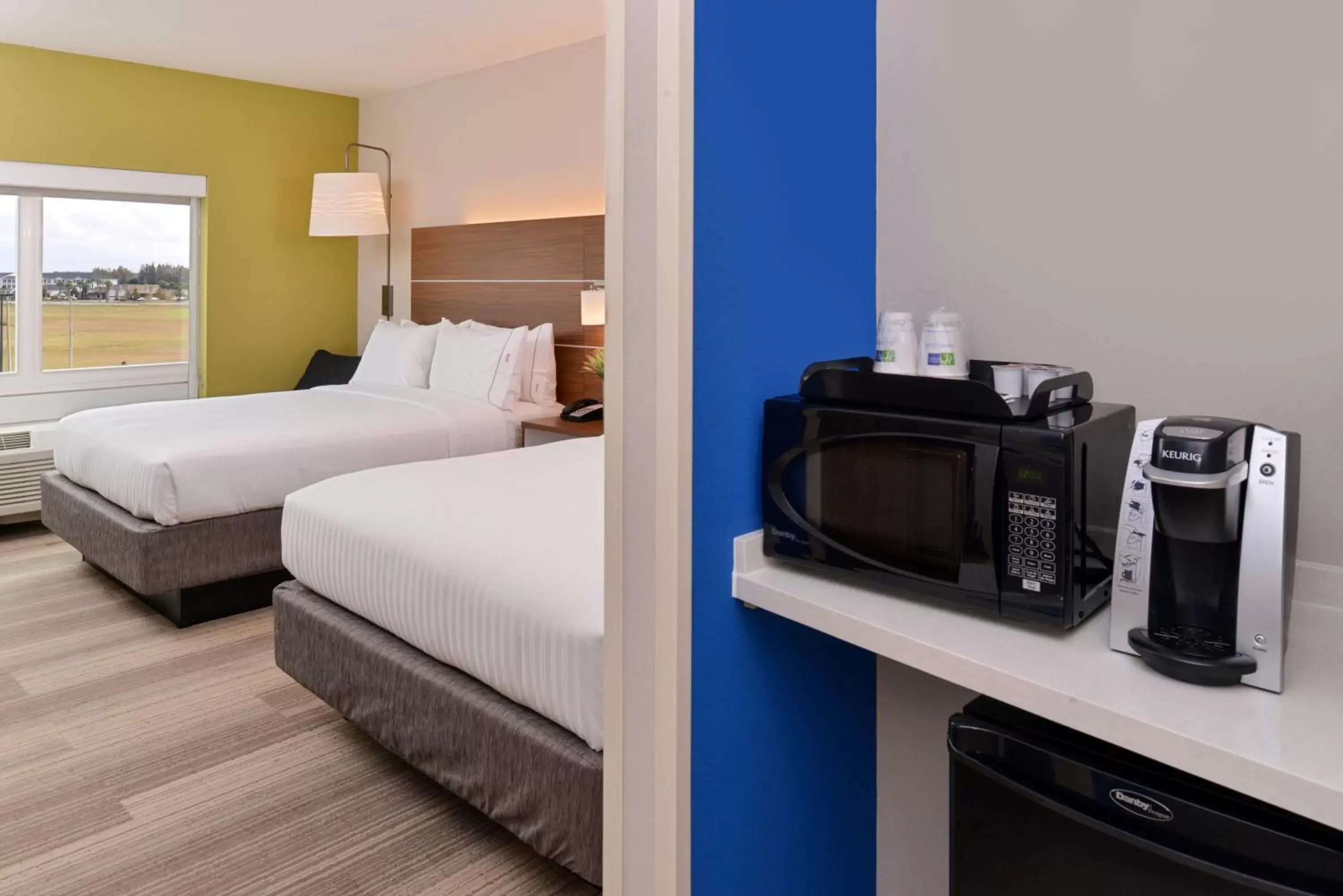 Standard Queen Room with Two Queen Beds - Communications Accessible in Holiday Inn Express & Suites Trinity by IHG Standard Queen Room with Two Queen Beds - Communications Accessible in Holiday Inn Express & Suites Trinity by IHG