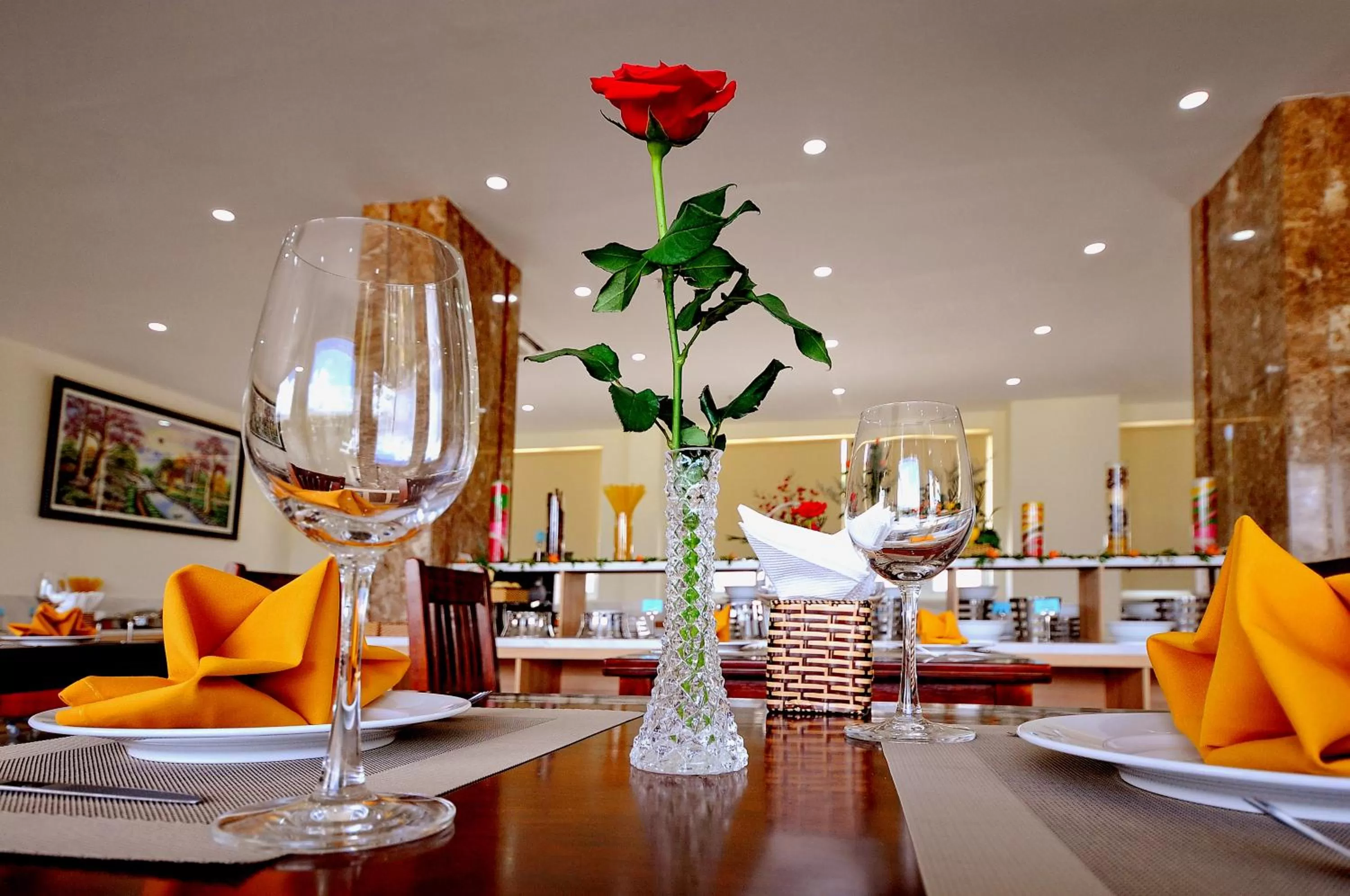 Restaurant/places to eat in Rigel Hotel